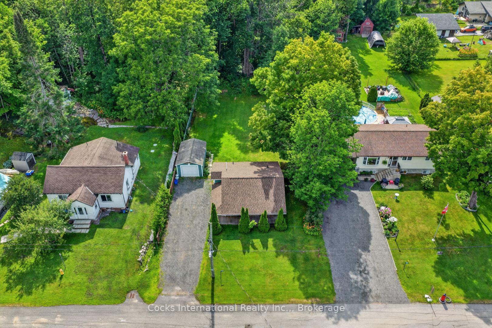 Photo 4 of 185 McPherson Street, Gravenhurst, Muskoka (S) — HOMEH