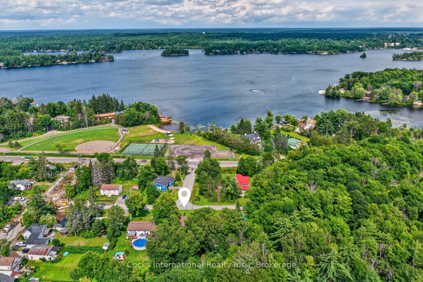 Photo 5 of 185 McPherson Street, Gravenhurst, Muskoka (S) — HOMEH