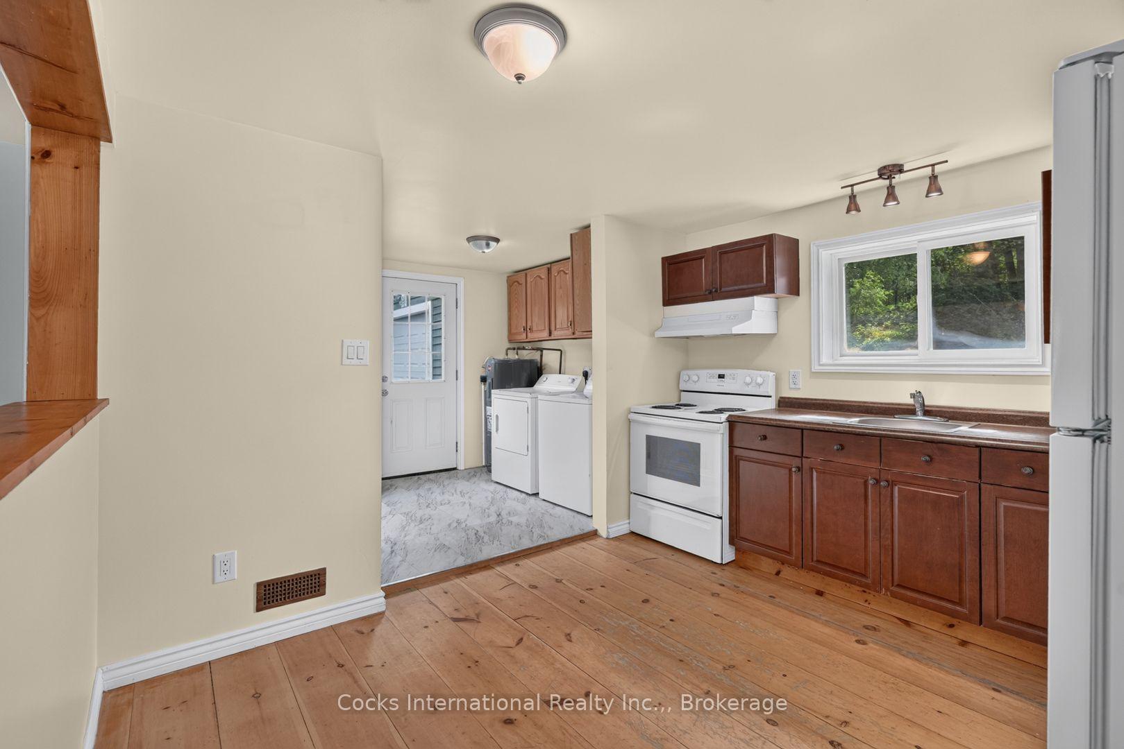 Photo 10 of 185 McPherson Street, Gravenhurst, Muskoka (S) — HOMEH