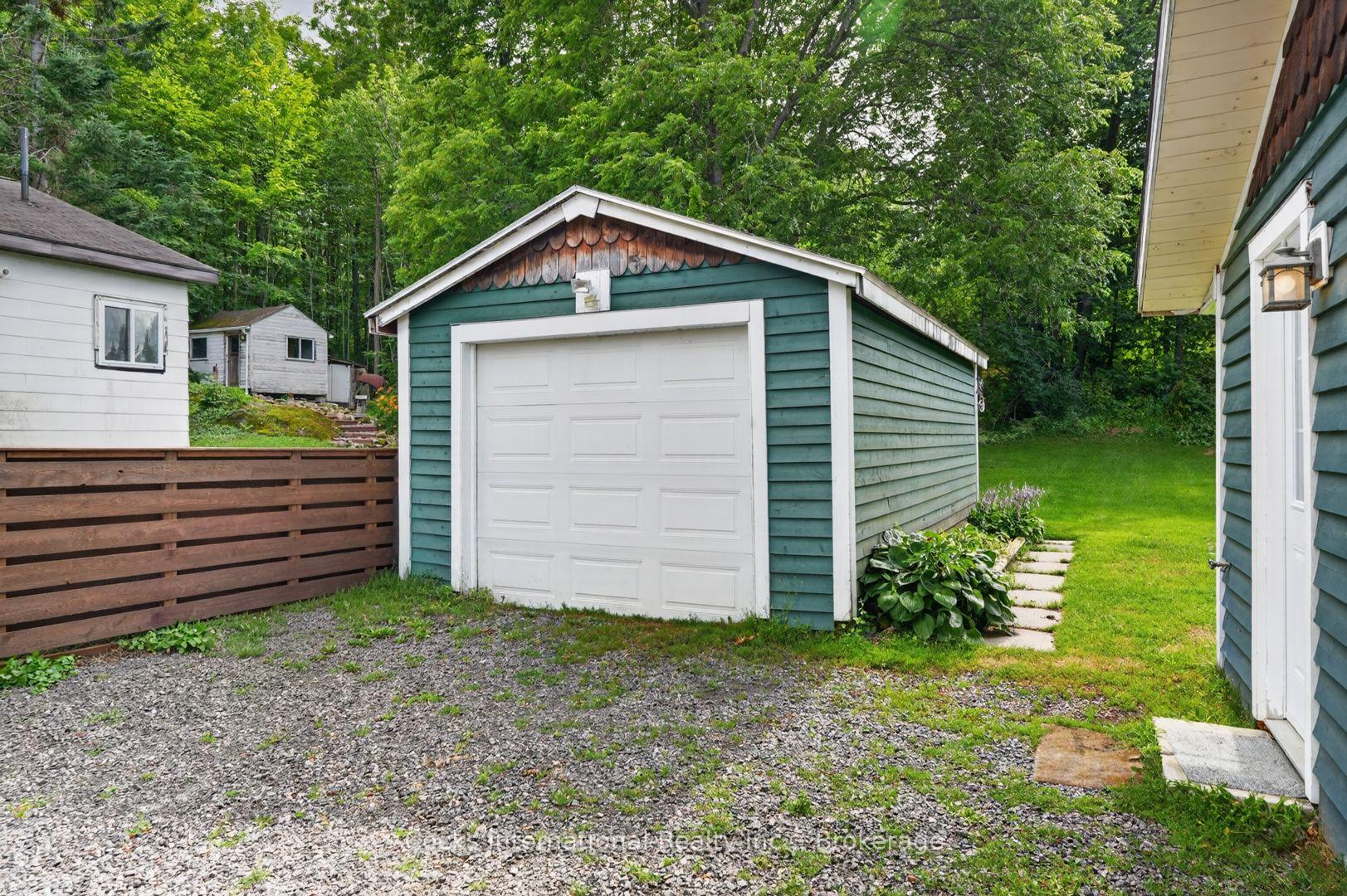 Photo 32 of 185 McPherson Street, Gravenhurst, Muskoka (S) — HOMEH