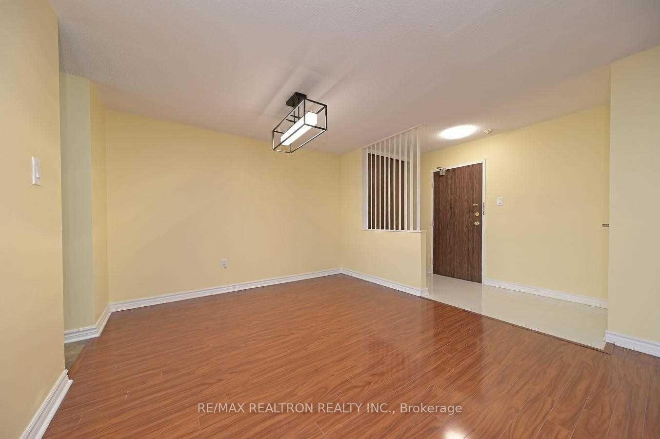 Photo 7 of Unit 1201, 21 Knightsbridge Road, Brampton, Queen Street Corridor — HOMEH