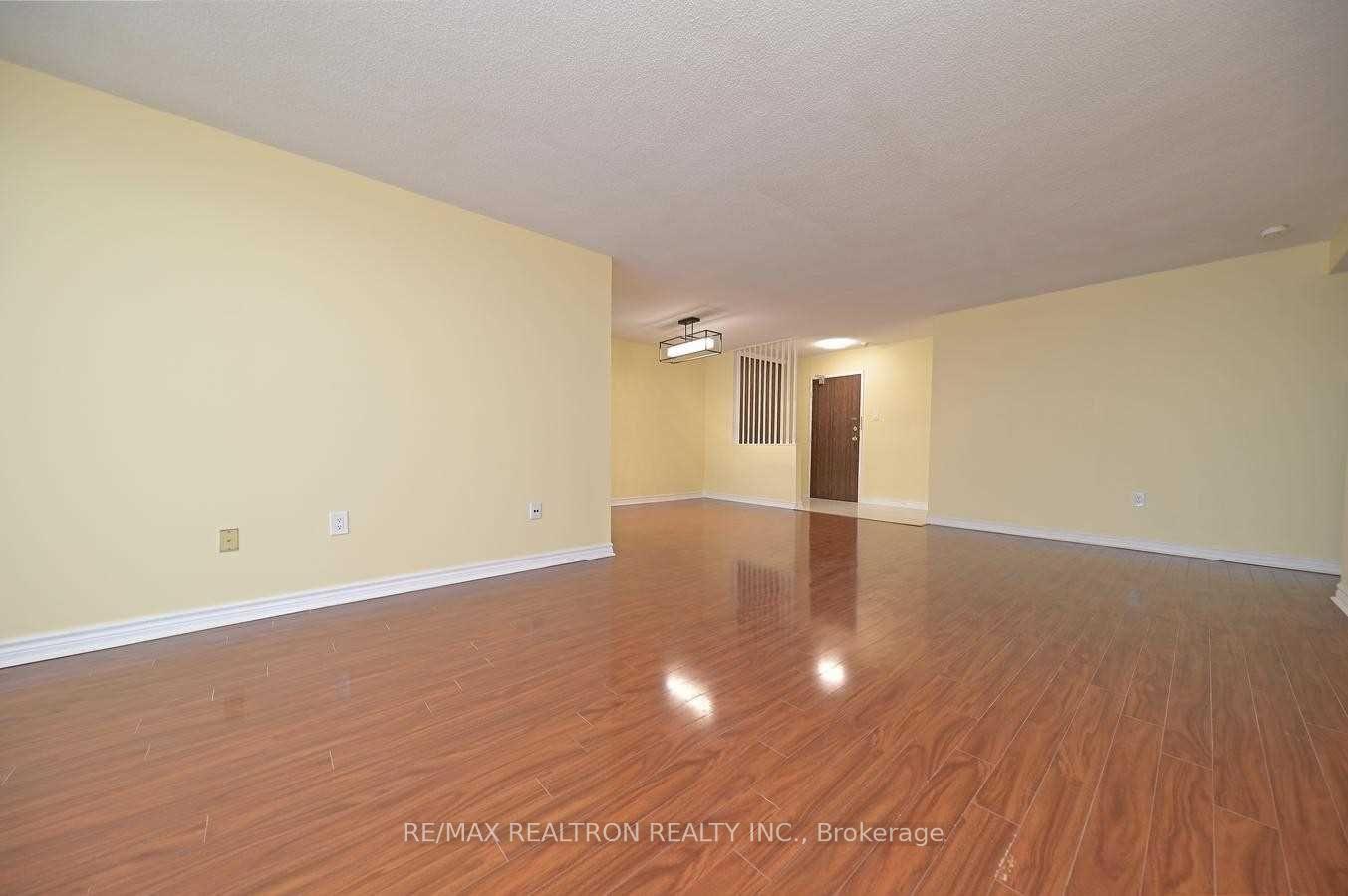 Photo 8 of Unit 1201, 21 Knightsbridge Road, Brampton, Queen Street Corridor — HOMEH
