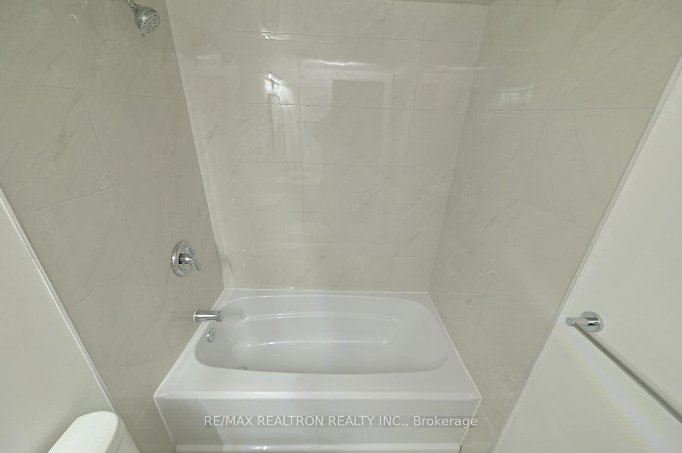 Photo 22 of Unit 1201, 21 Knightsbridge Road, Brampton, Queen Street Corridor — HOMEH