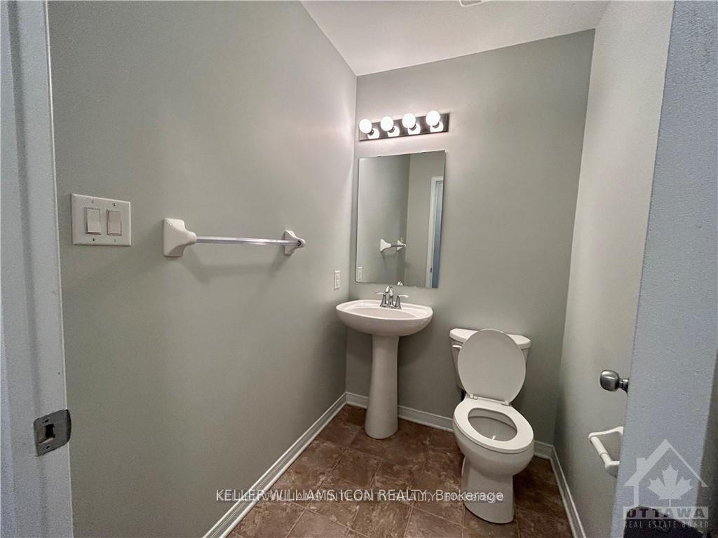 Photo 3 of 146 Urbancrest Private, Ottawa, Barrhaven - Stonebridge — HOMEH
