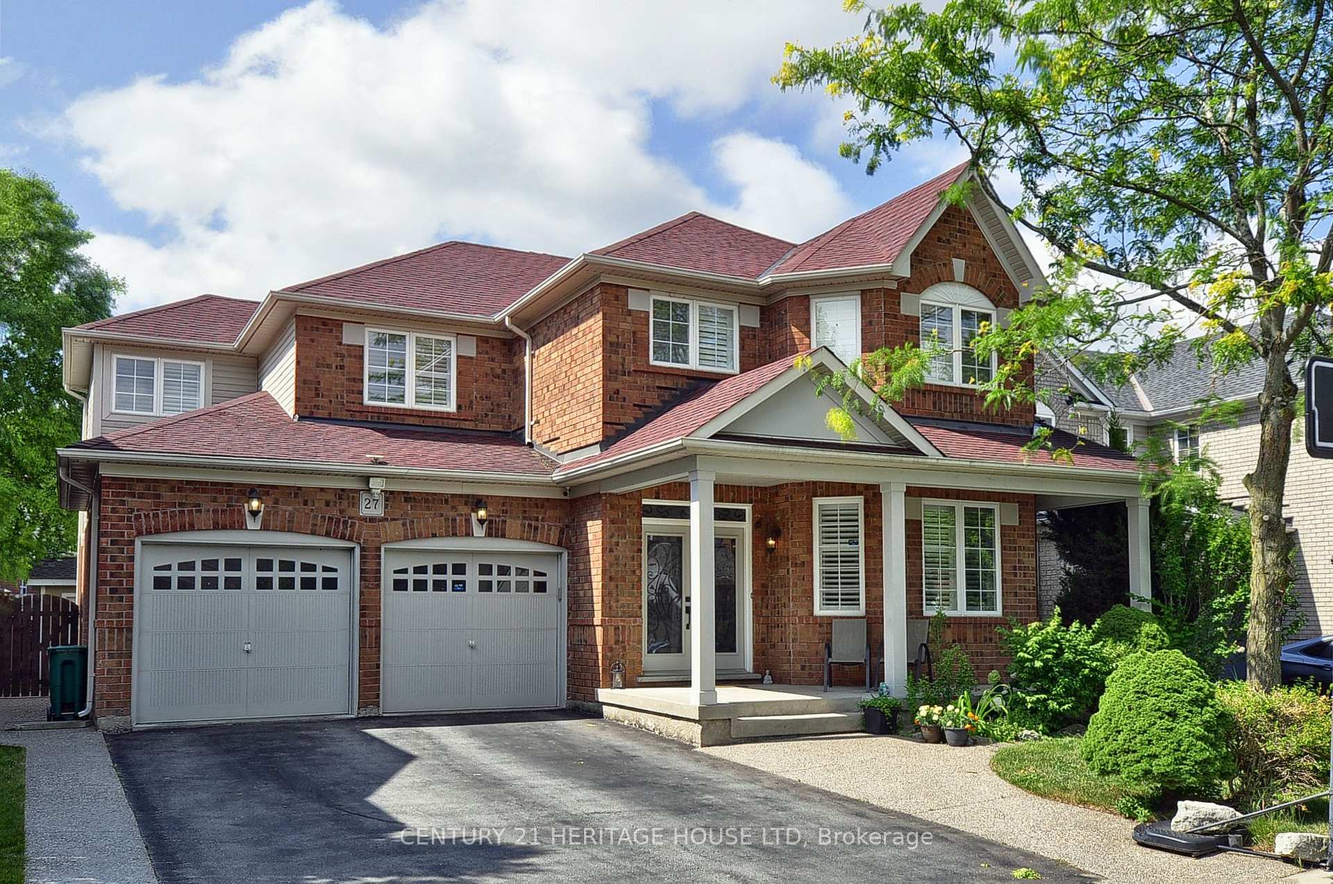 Photo 1 of 27 Dellgrove Circle, Cambridge, Fiddlesticks — HOMEH