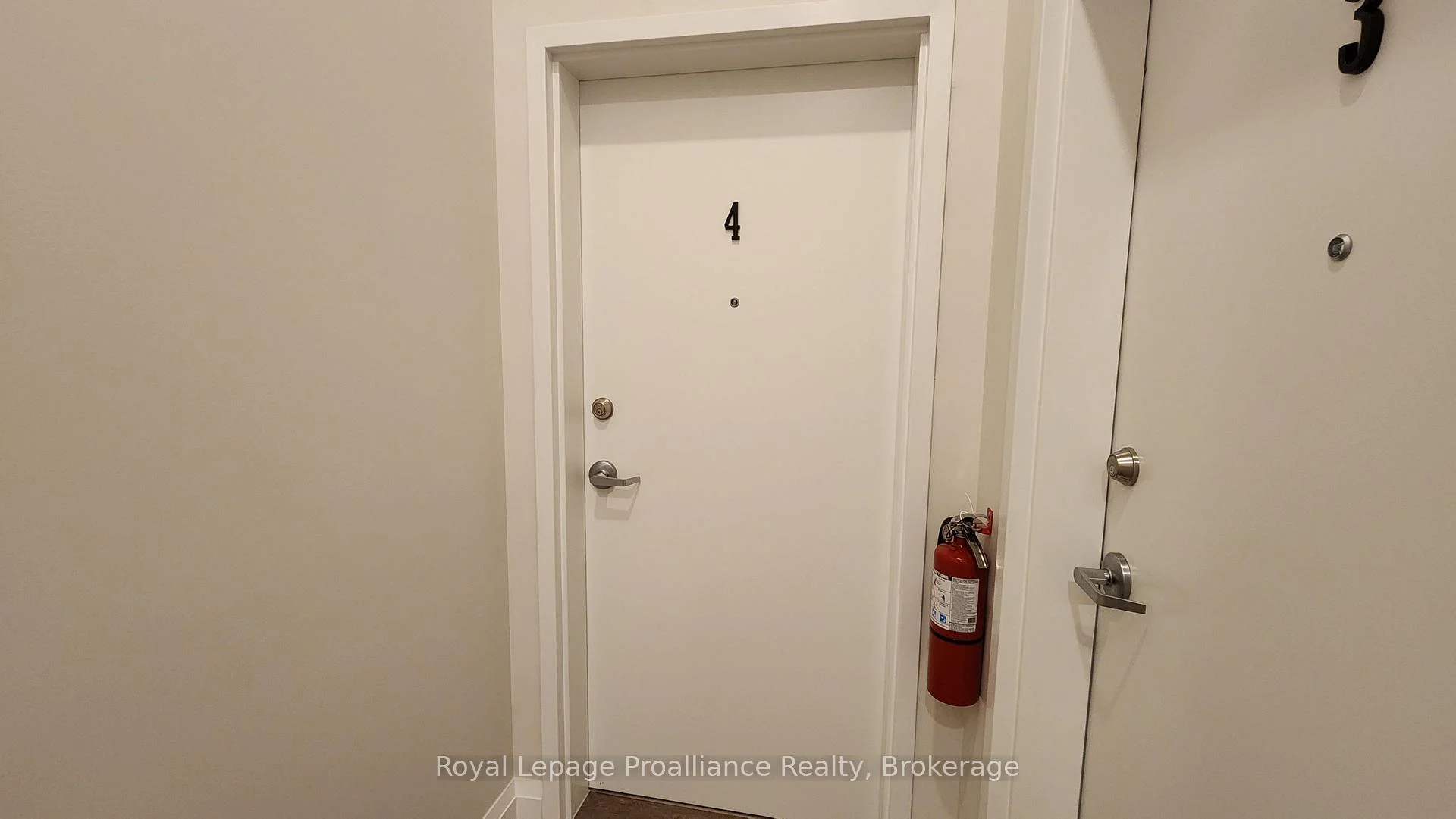 Photo of Unit 4, 261 Front Street