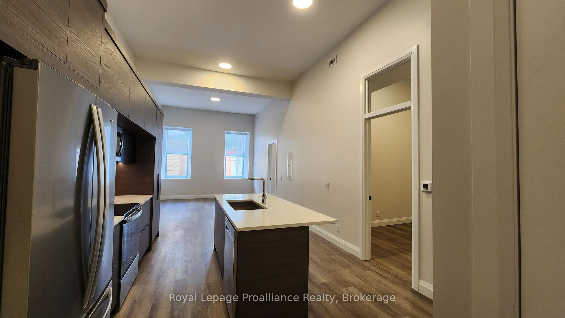 Photo 6 of Unit 4, 261 Front Street, Belleville, Belleville Ward — HOMEH