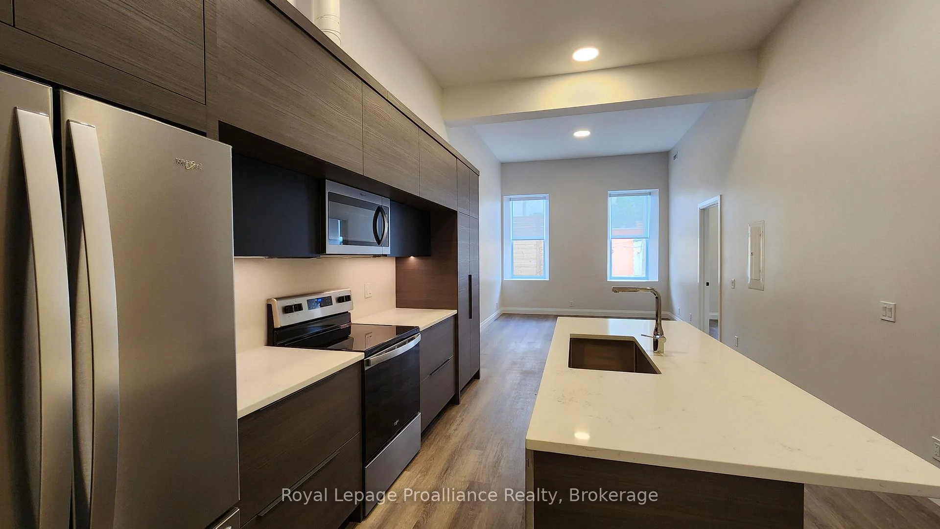 Photo 8 of Unit 4, 261 Front Street, Belleville, Belleville Ward — HOMEH