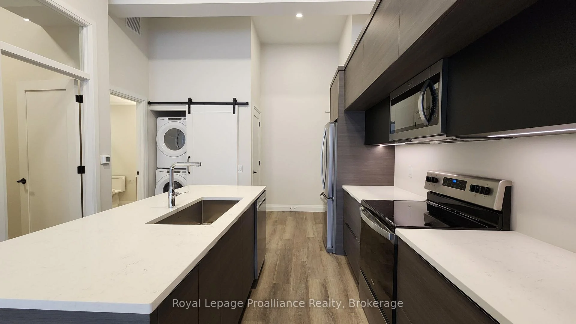 Photo 10 of Unit 4, 261 Front Street, Belleville, Belleville Ward — HOMEH