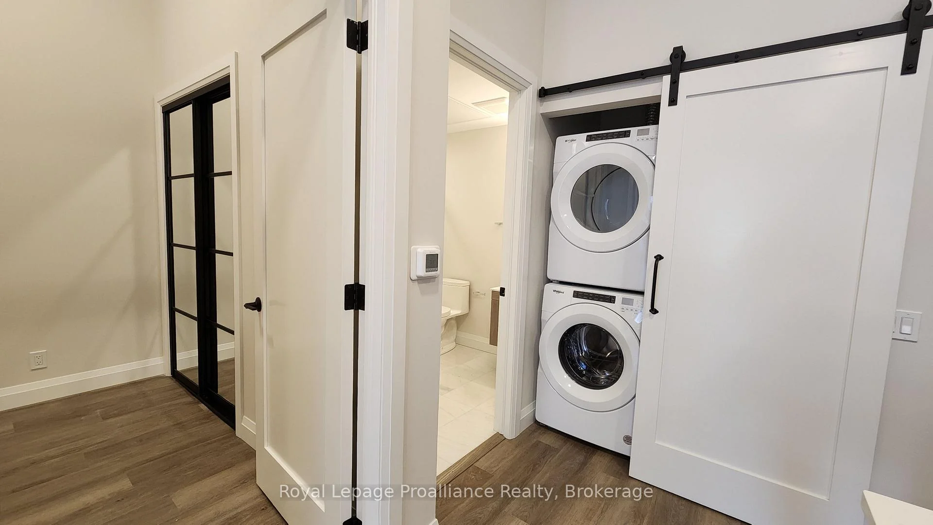 Photo 18 of Unit 4, 261 Front Street, Belleville, Belleville Ward — HOMEH