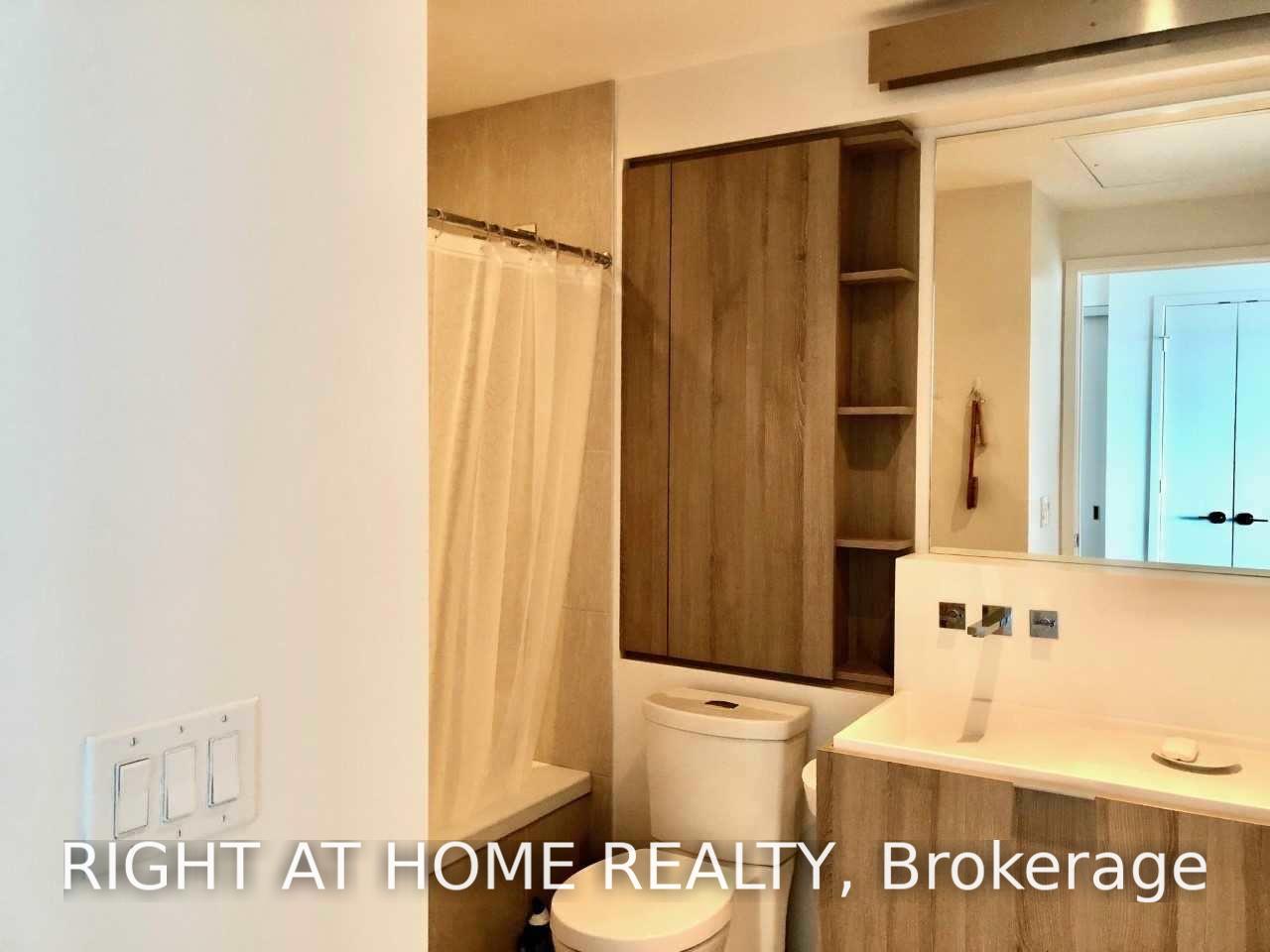 Photo 16 of Unit 2409, 101 Charles Street E, Toronto, Church-Yonge Corridor — HOMEH