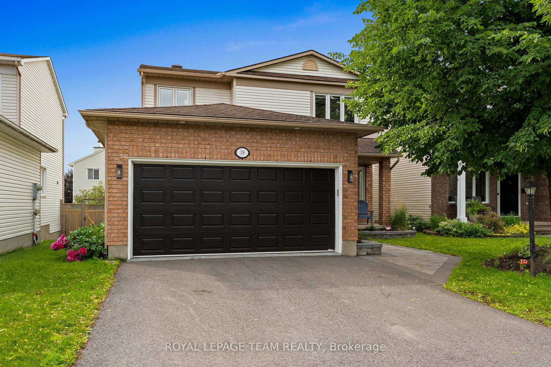 Photo 2 of 38 Merner Avenue, Ottawa, Barrhaven - Cedargrove/Fraserdale — HOMEH