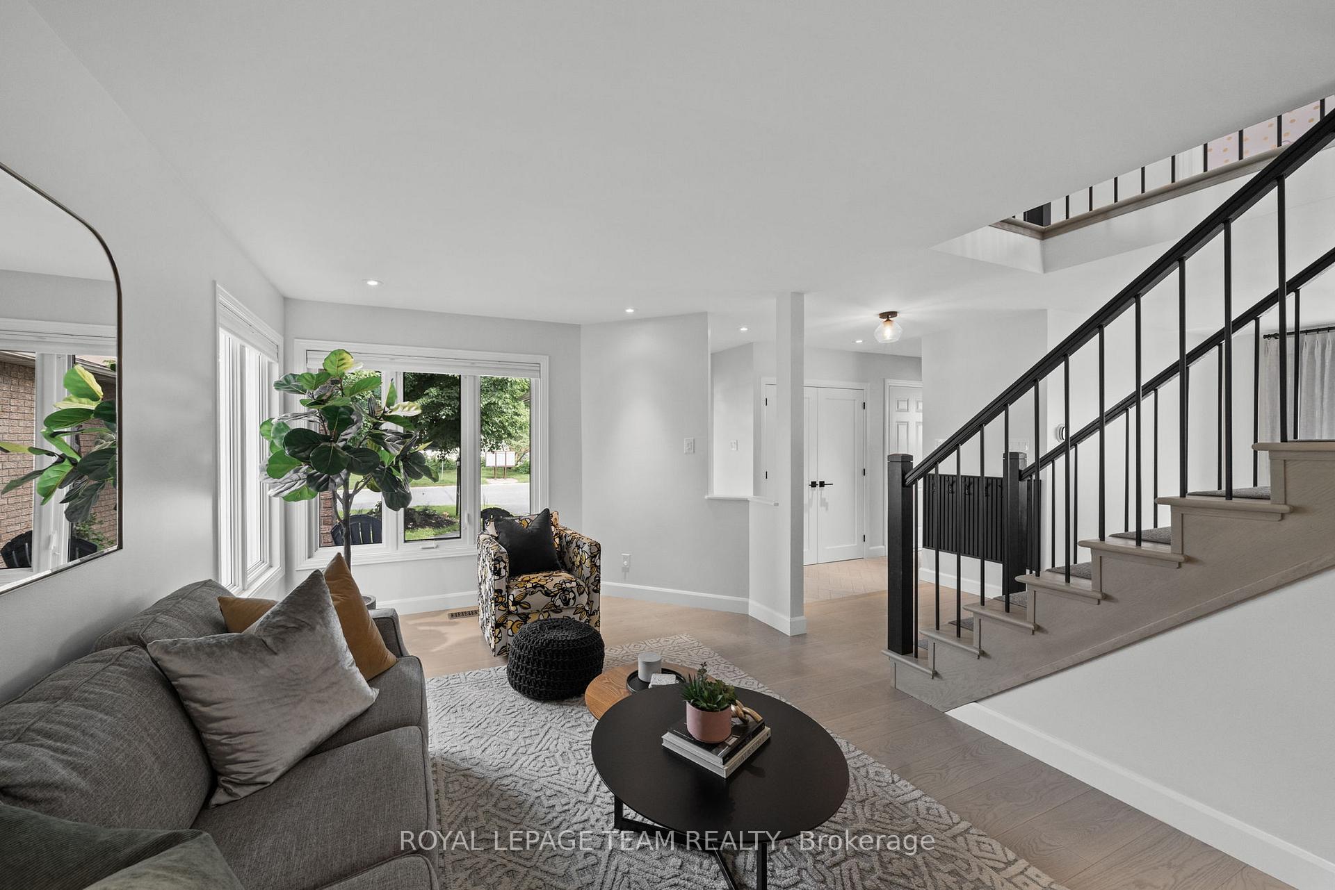 Photo 7 of 38 Merner Avenue, Ottawa, Barrhaven - Cedargrove/Fraserdale — HOMEH