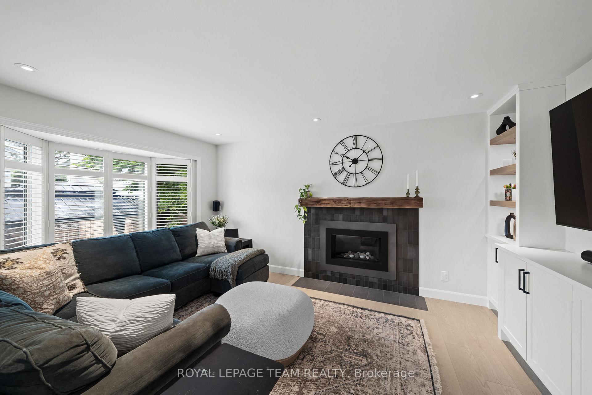 Photo 22 of 38 Merner Avenue, Ottawa, Barrhaven - Cedargrove/Fraserdale — HOMEH