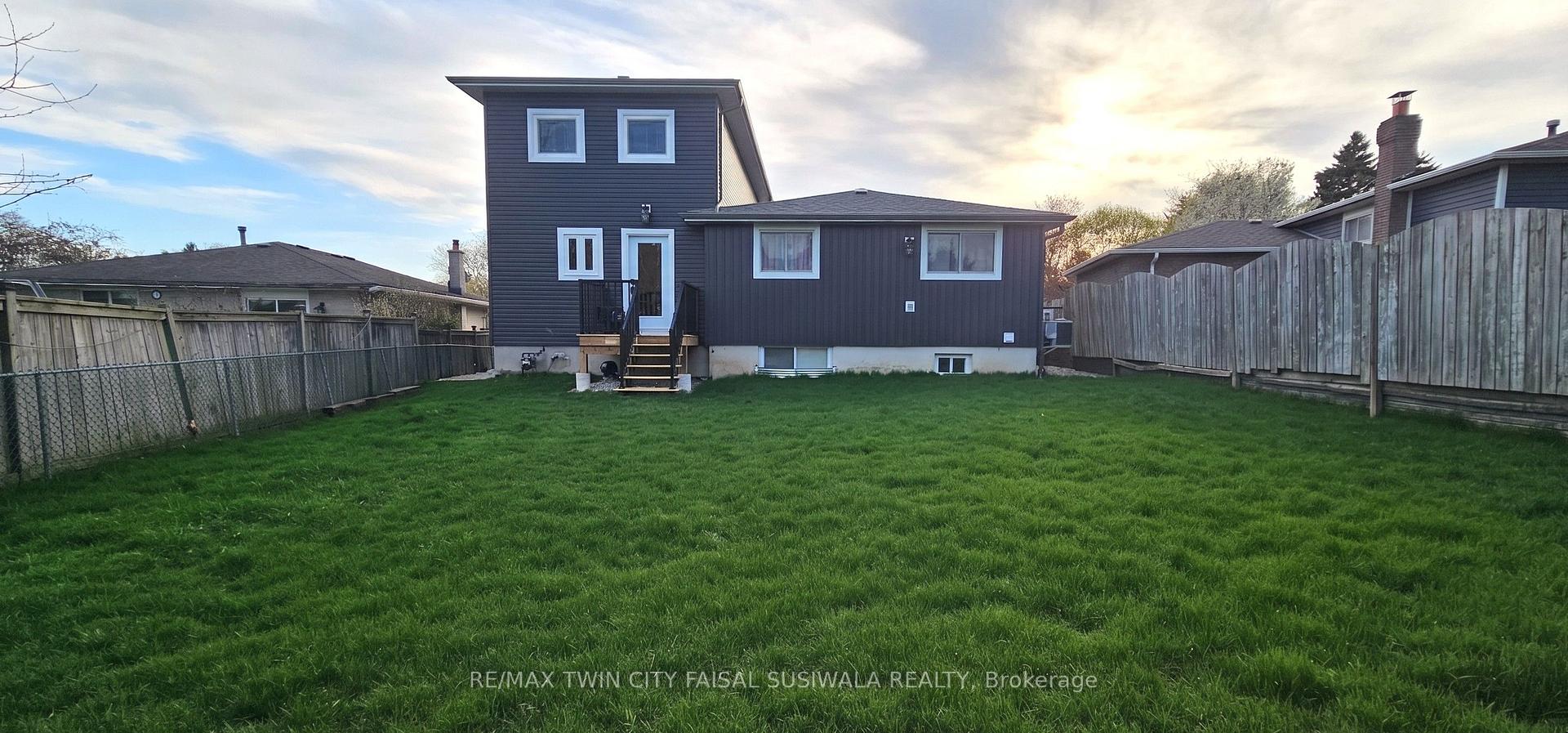 Photo 2 of 87 Scott Road, Cambridge, Silver Heights — HOMEH