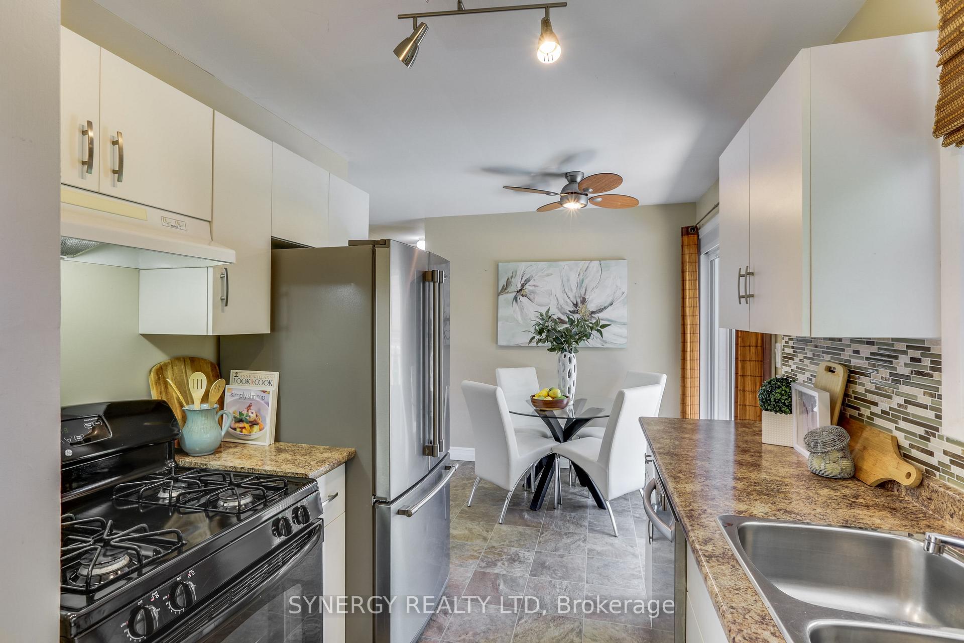 Photo 13 of 35 Queen Street, Strathroy-Caradoc, SE — HOMEH