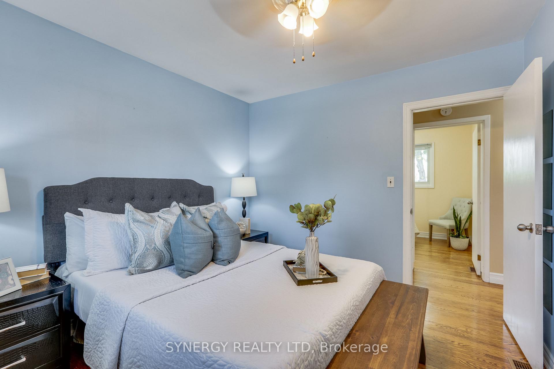 Photo 16 of 35 Queen Street, Strathroy-Caradoc, SE — HOMEH