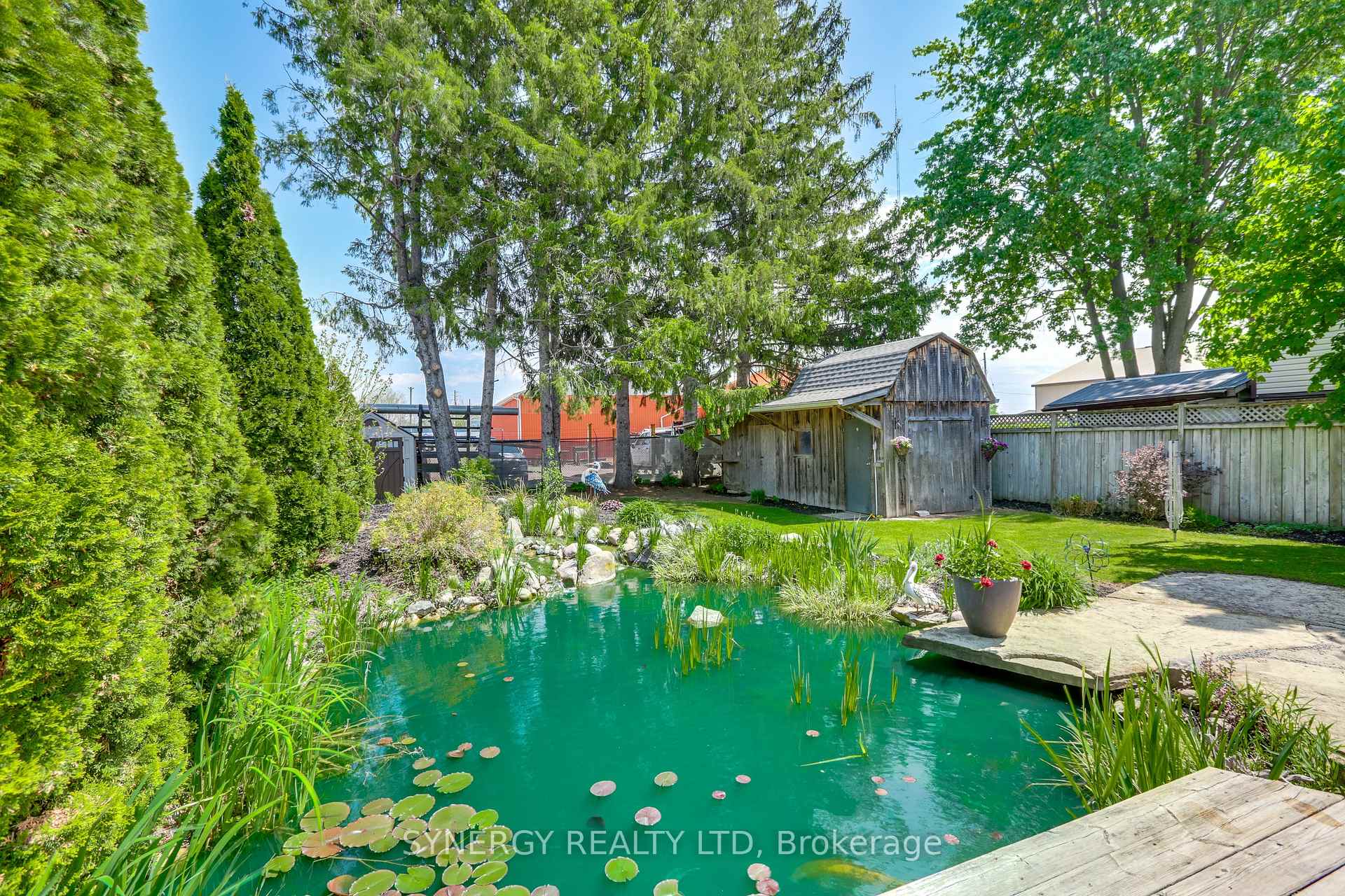 Photo 35 of 35 Queen Street, Strathroy-Caradoc, SE — HOMEH