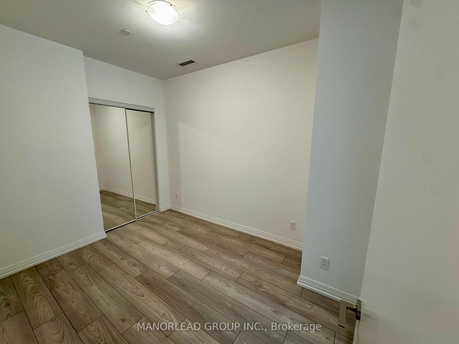 Photo 5 of Unit 708, 400 King Street W, Toronto, Waterfront Communities — HOMEH