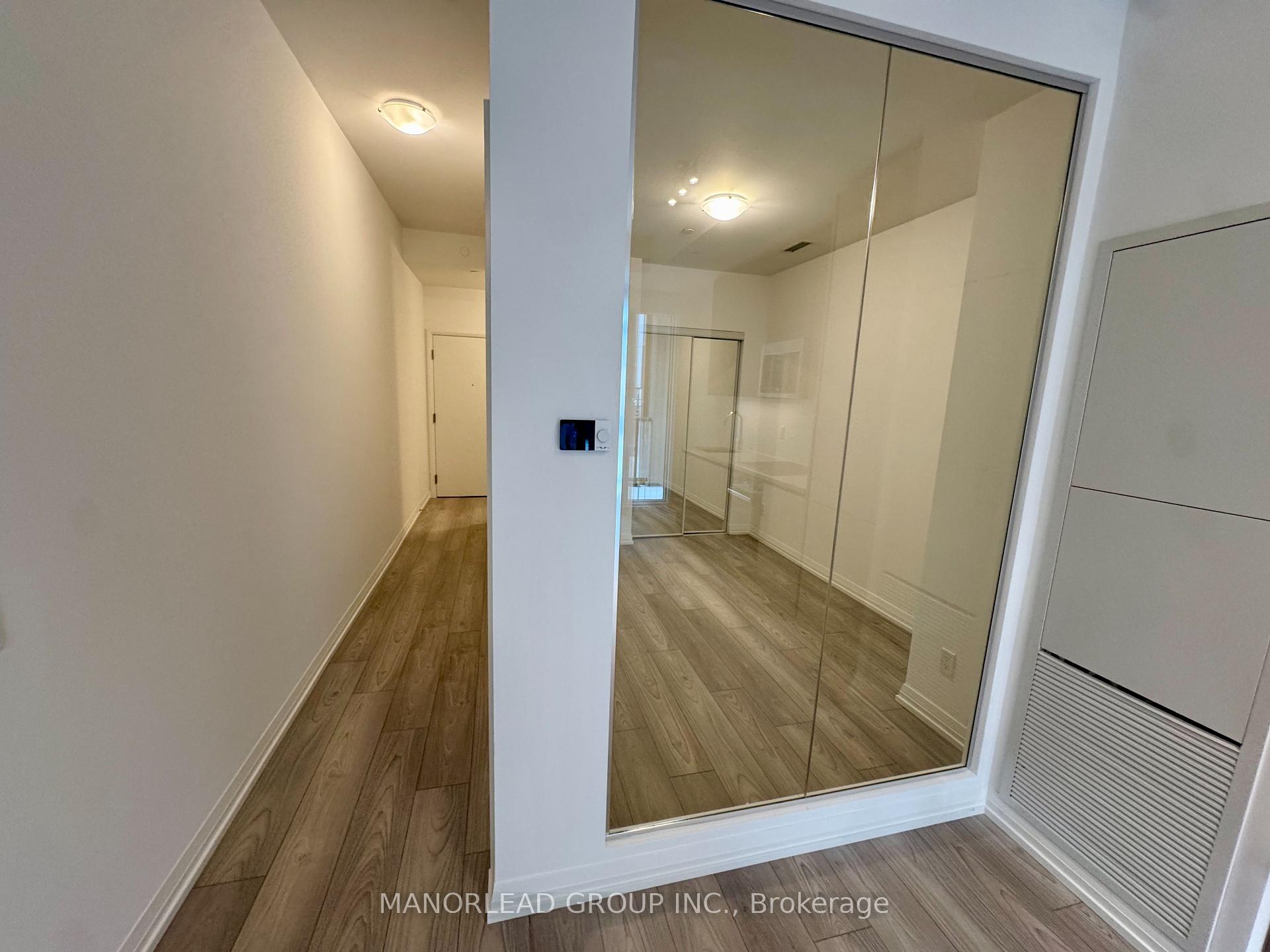 Photo 6 of Unit 708, 400 King Street W, Toronto, Waterfront Communities — HOMEH