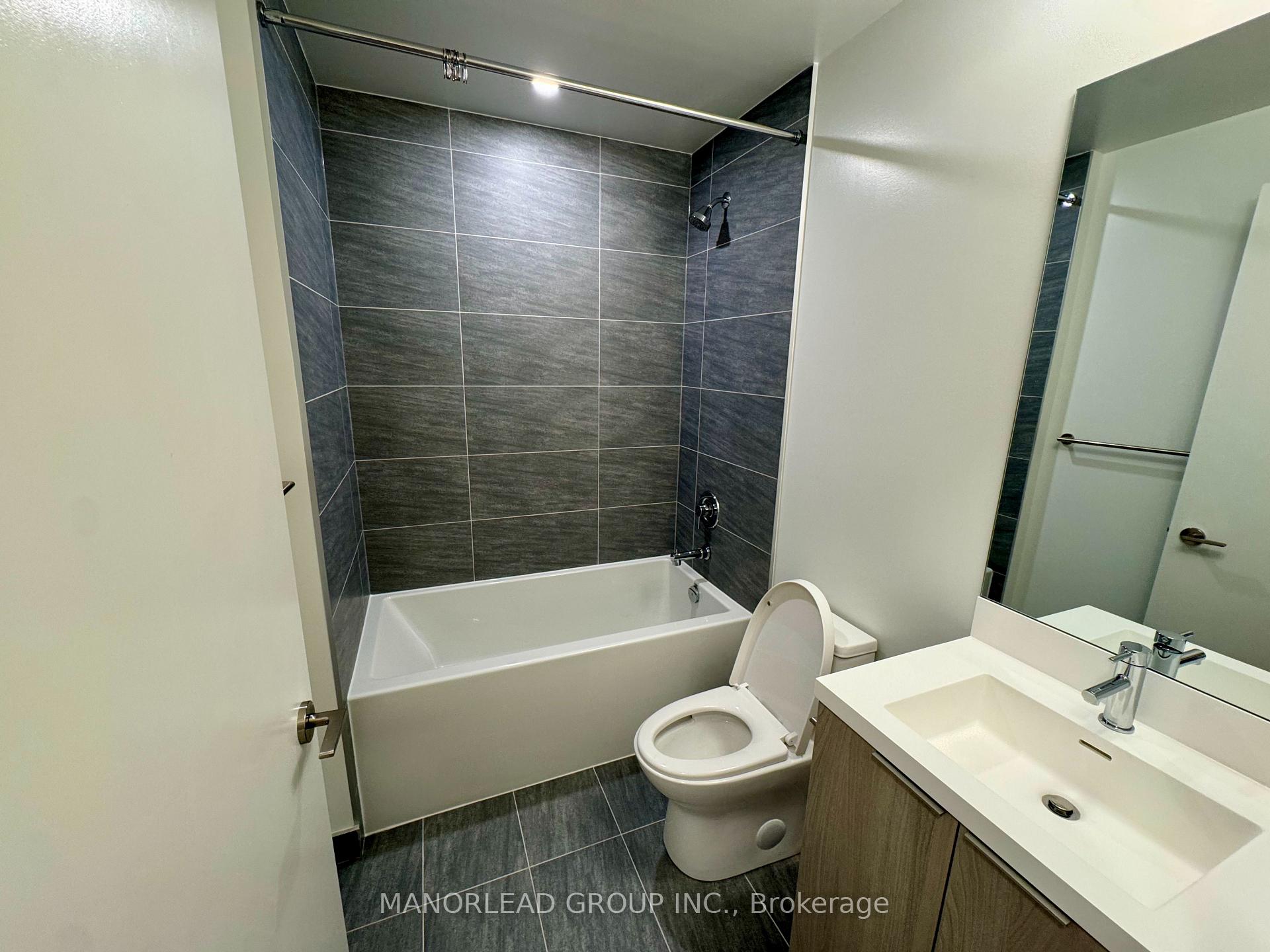 Photo 7 of Unit 708, 400 King Street W, Toronto, Waterfront Communities — HOMEH