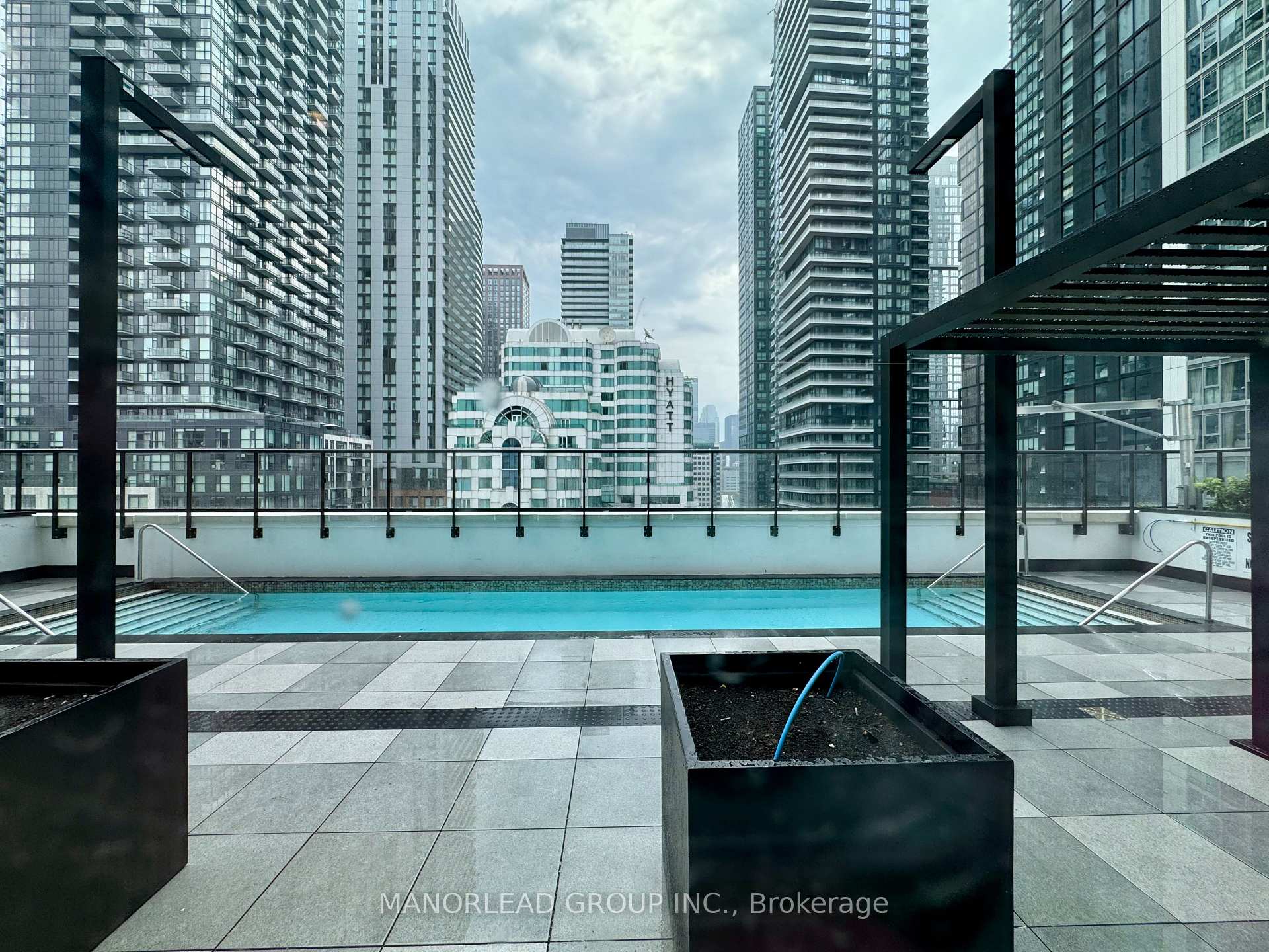 Photo 11 of Unit 708, 400 King Street W, Toronto, Waterfront Communities — HOMEH