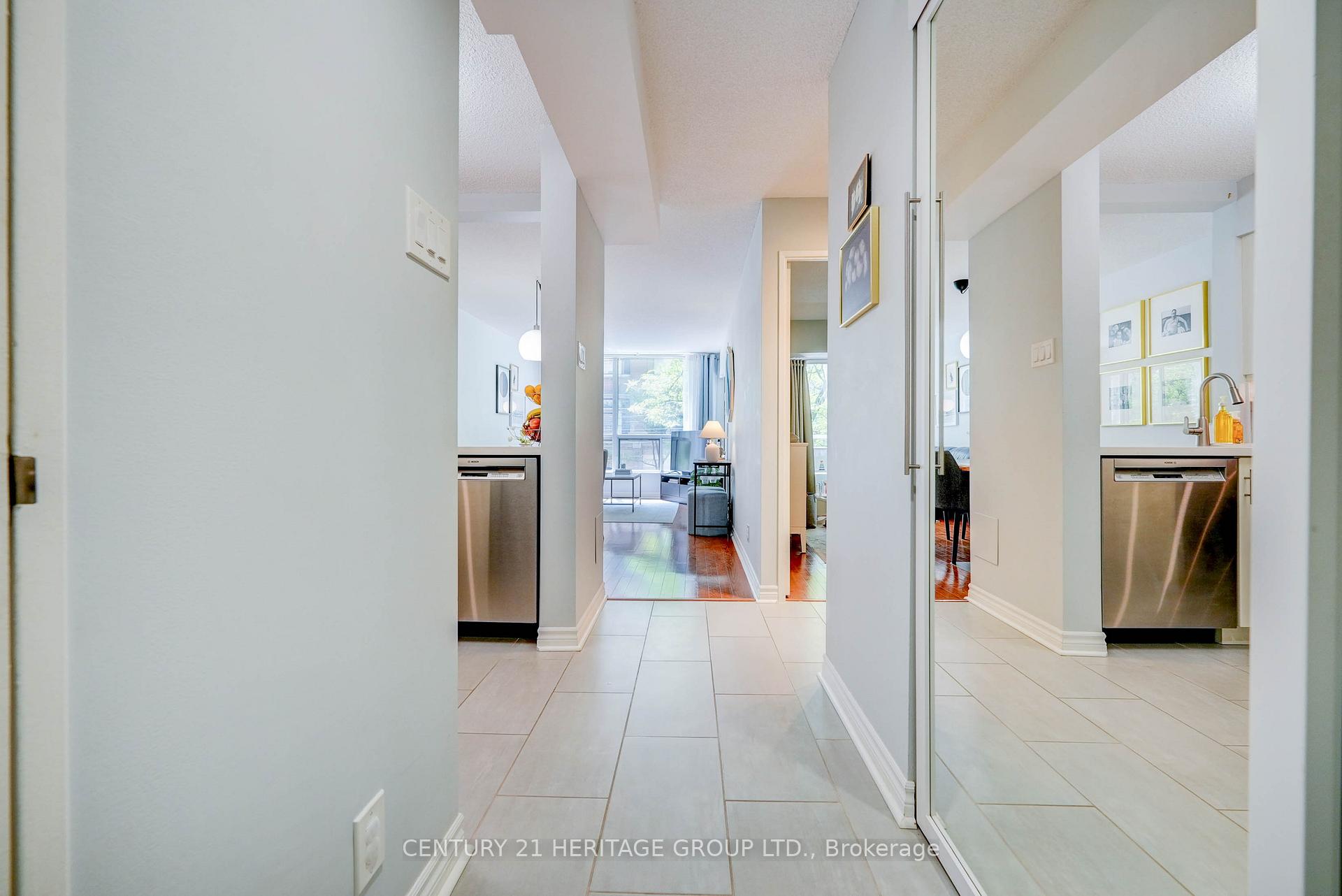 Photo 3 of Unit 207, 92 King Street E, Toronto, Church-Yonge Corridor — HOMEH
