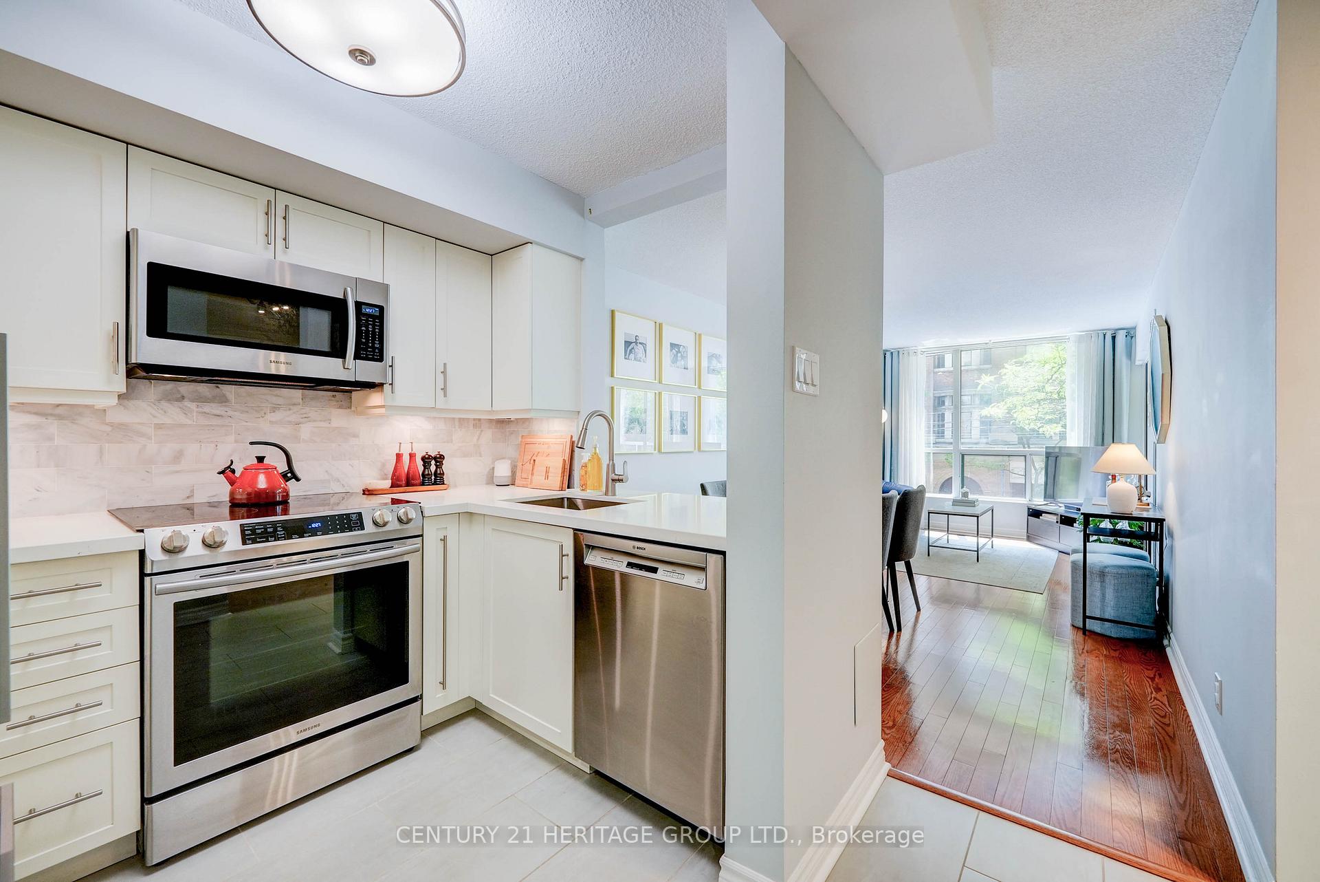 Photo 4 of Unit 207, 92 King Street E, Toronto, Church-Yonge Corridor — HOMEH