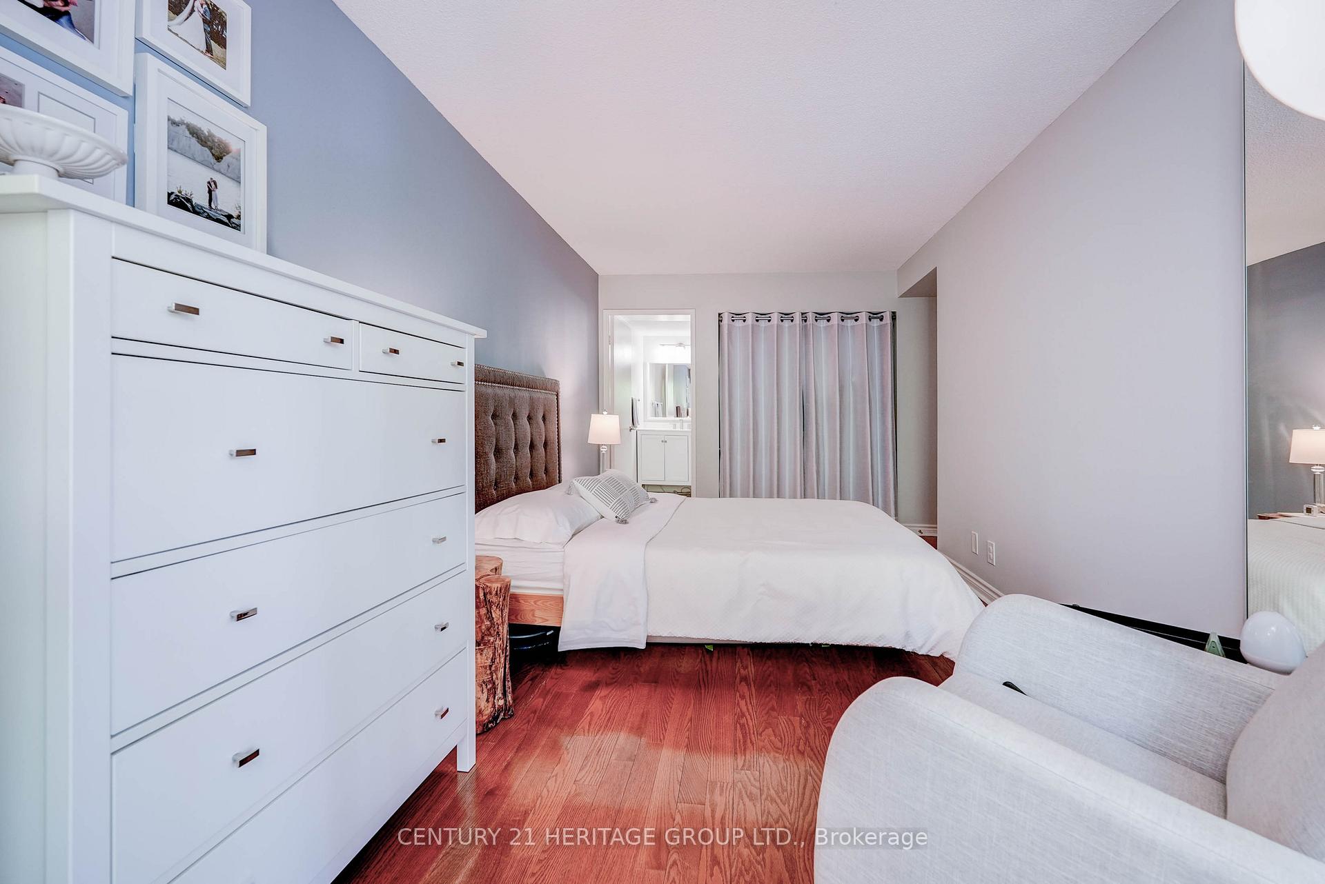 Photo 15 of Unit 207, 92 King Street E, Toronto, Church-Yonge Corridor — HOMEH