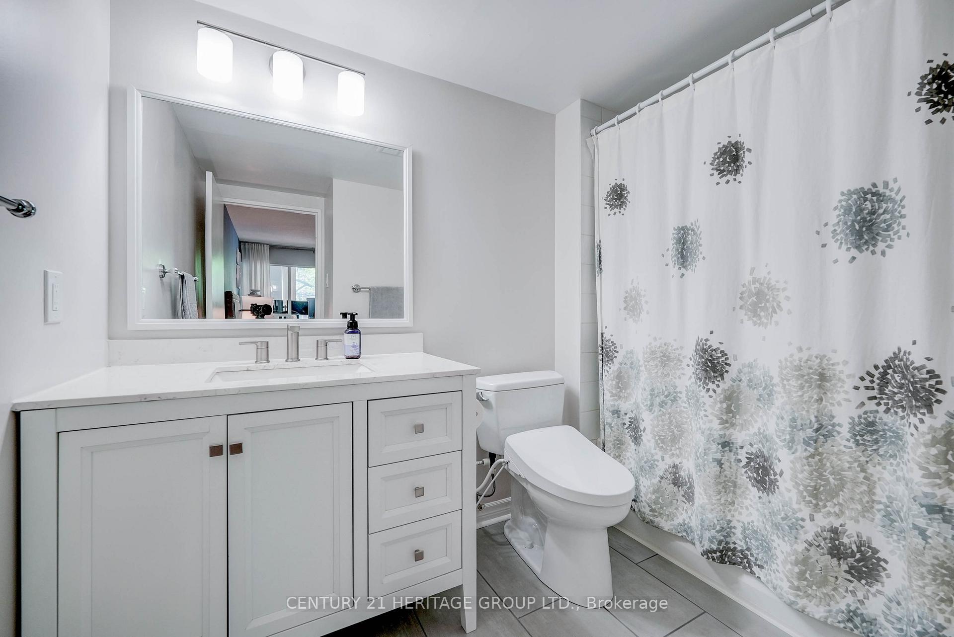 Photo 16 of Unit 207, 92 King Street E, Toronto, Church-Yonge Corridor — HOMEH