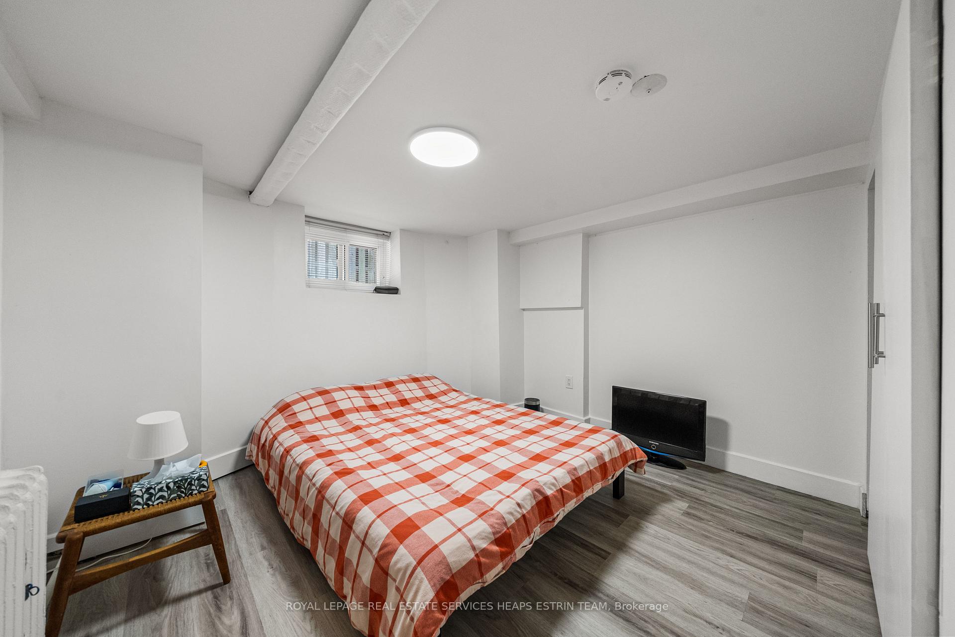 Photo 8 of Unit Lower, 330 St Clair Avenue E, Toronto, Rosedale-Moore Park — HOMEH