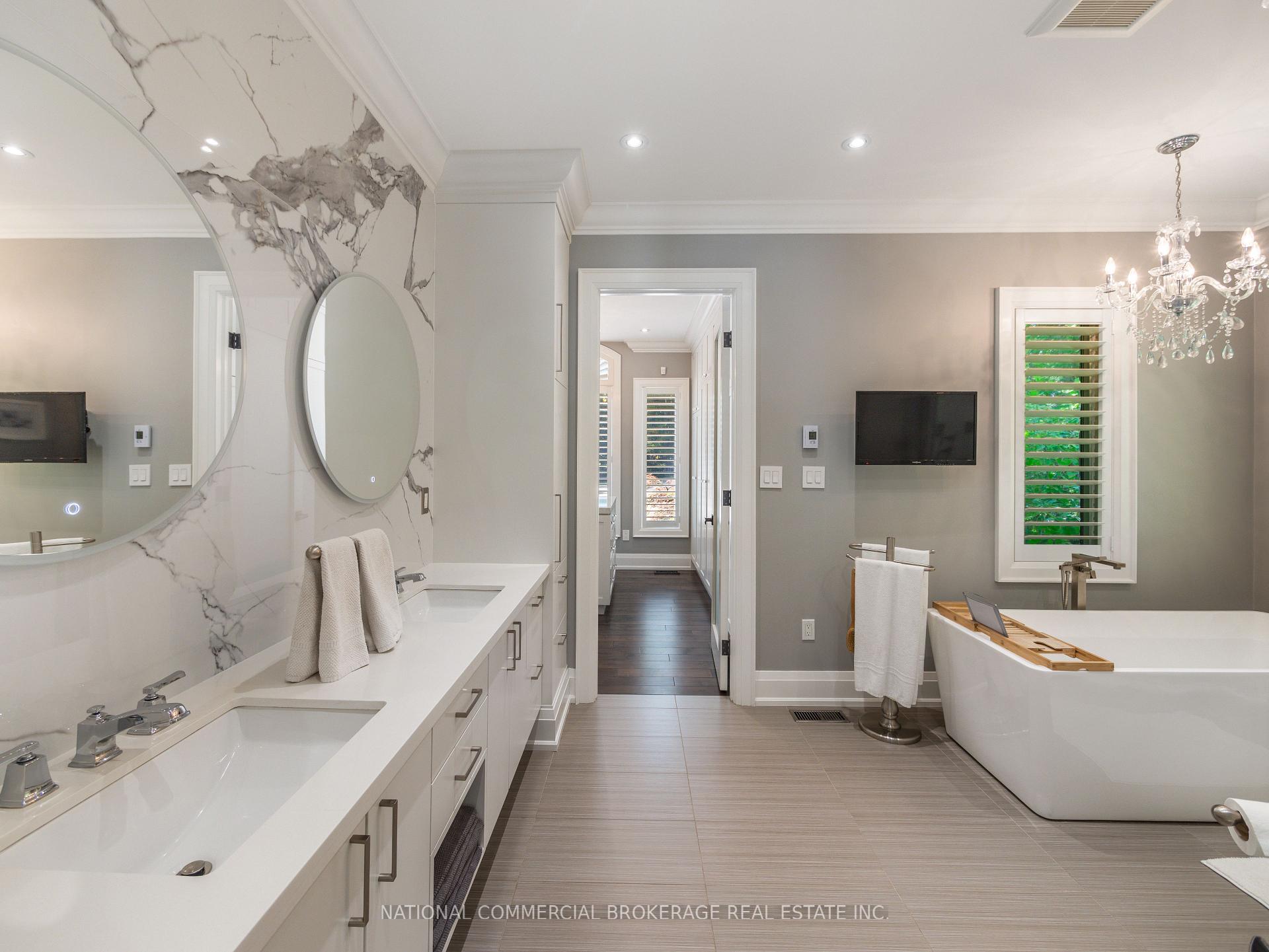 Photo 11 of 10088 Old Pine Crest Road, Halton Hills, Rural Halton Hills — HOMEH