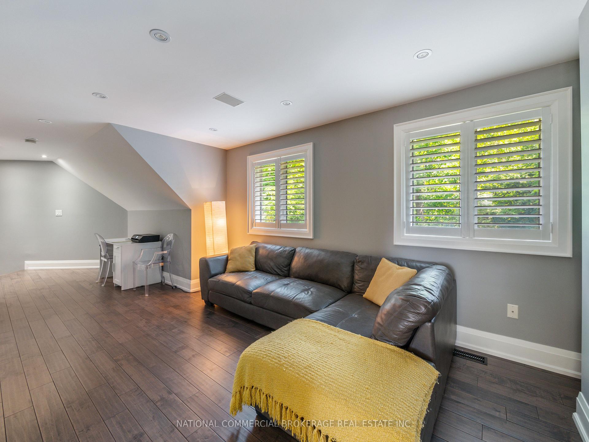 Photo 16 of 10088 Old Pine Crest Road, Halton Hills, Rural Halton Hills — HOMEH