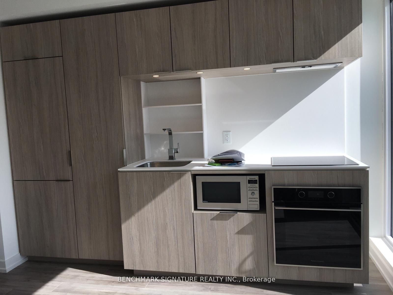 Photo 2 of Unit 1815, 77 Shuter Street, Toronto, Church-Yonge Corridor — HOMEH