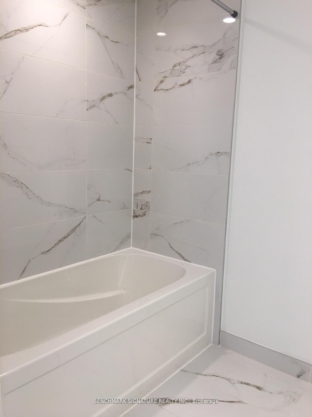Photo 5 of Unit 1815, 77 Shuter Street, Toronto, Church-Yonge Corridor — HOMEH