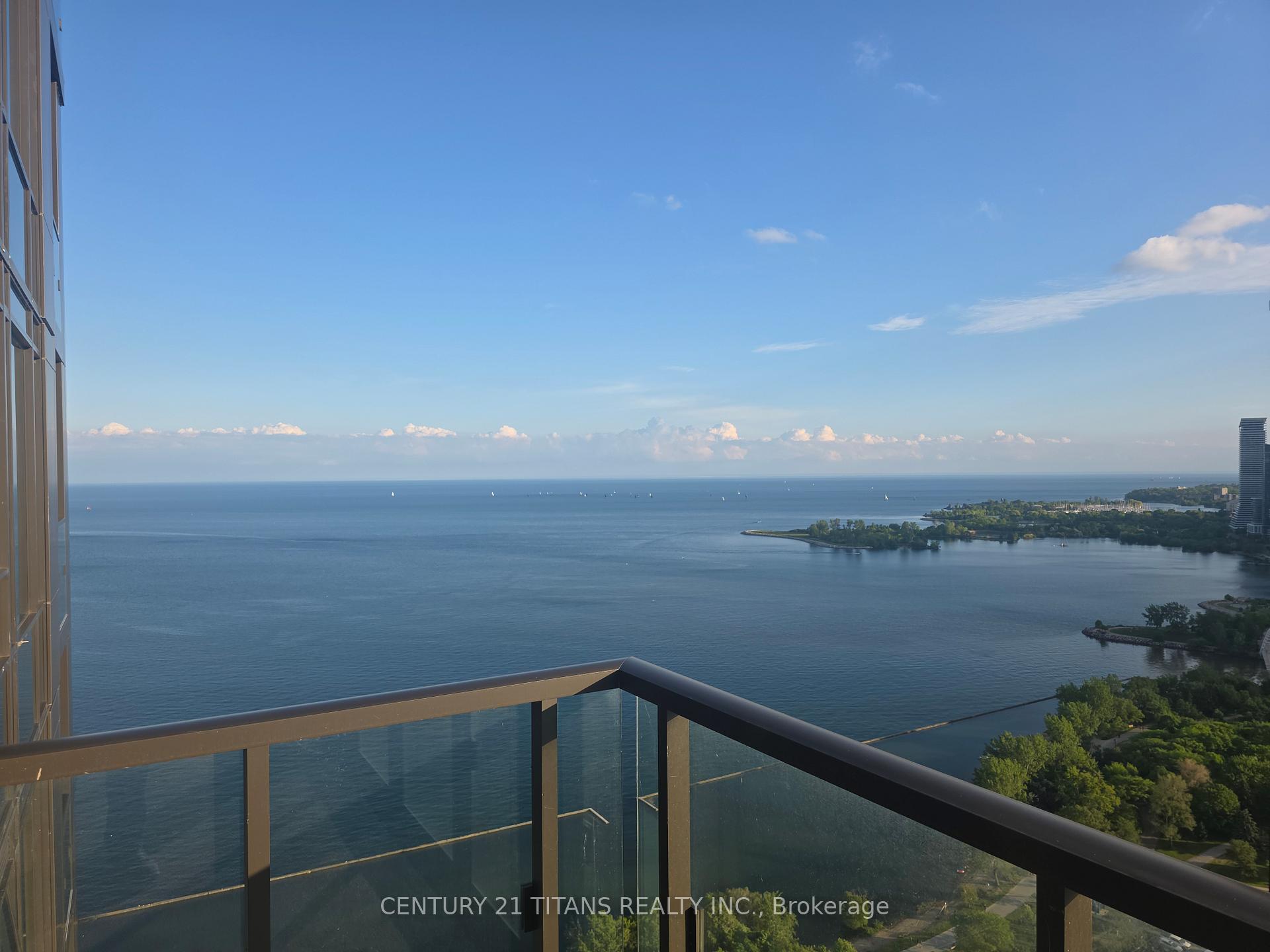 Photo 2 of Unit 4010, 1926 Lakeshore Boulevard, Toronto, High Park-Swansea — HOMEH