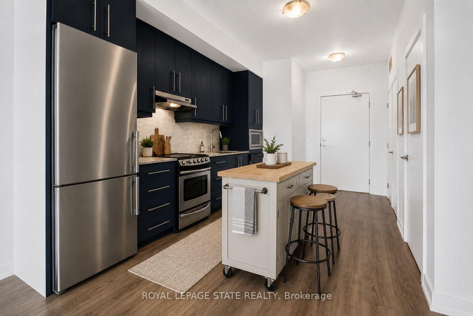 Photo 4 of Unit 306, 10 Esplanade Lane, Grimsby, Grimsby Beach — HOMEH