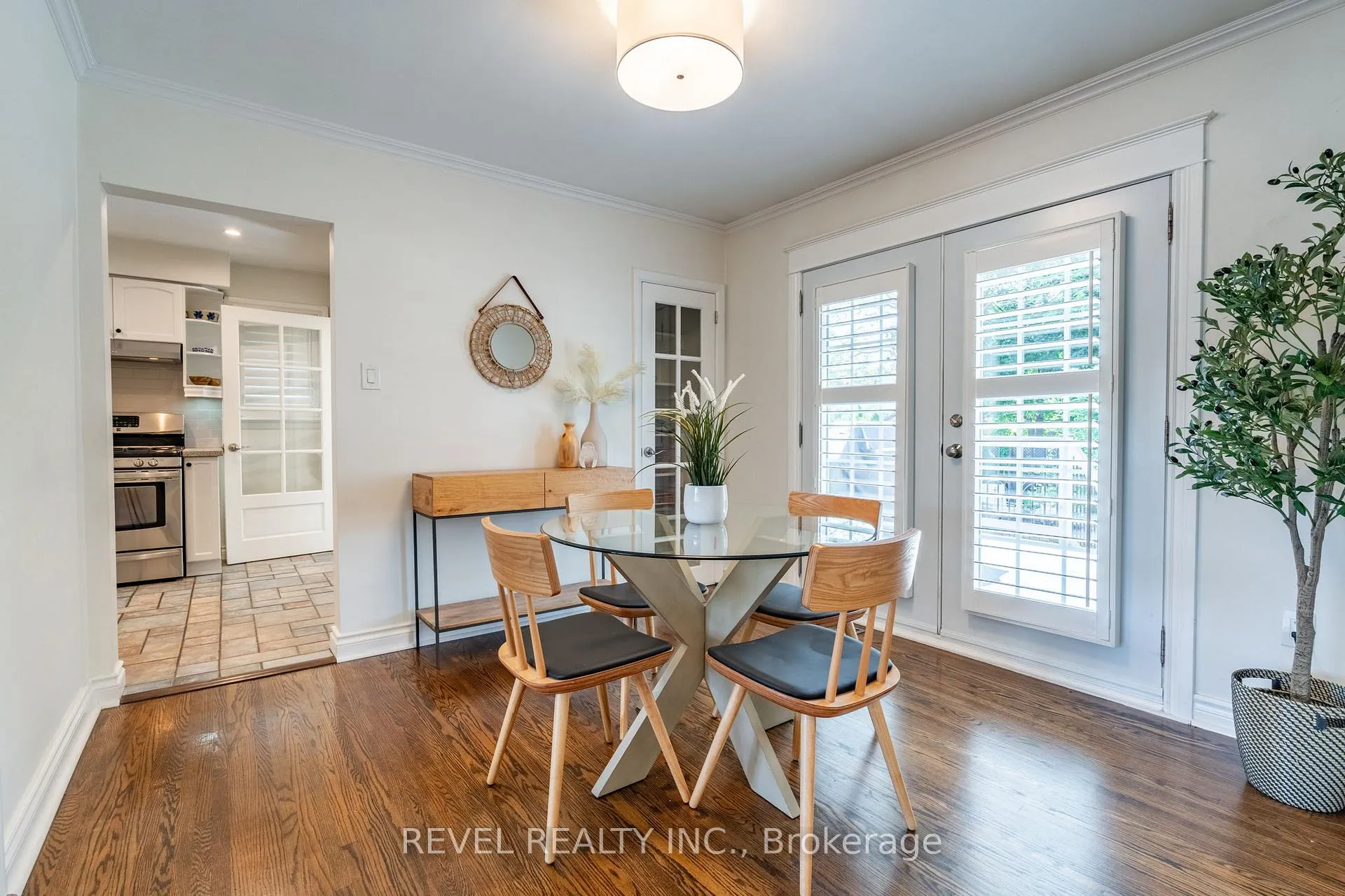 Photo 8 of 198 West 32nd Street, Hamilton, Westcliffe — HOMEH
