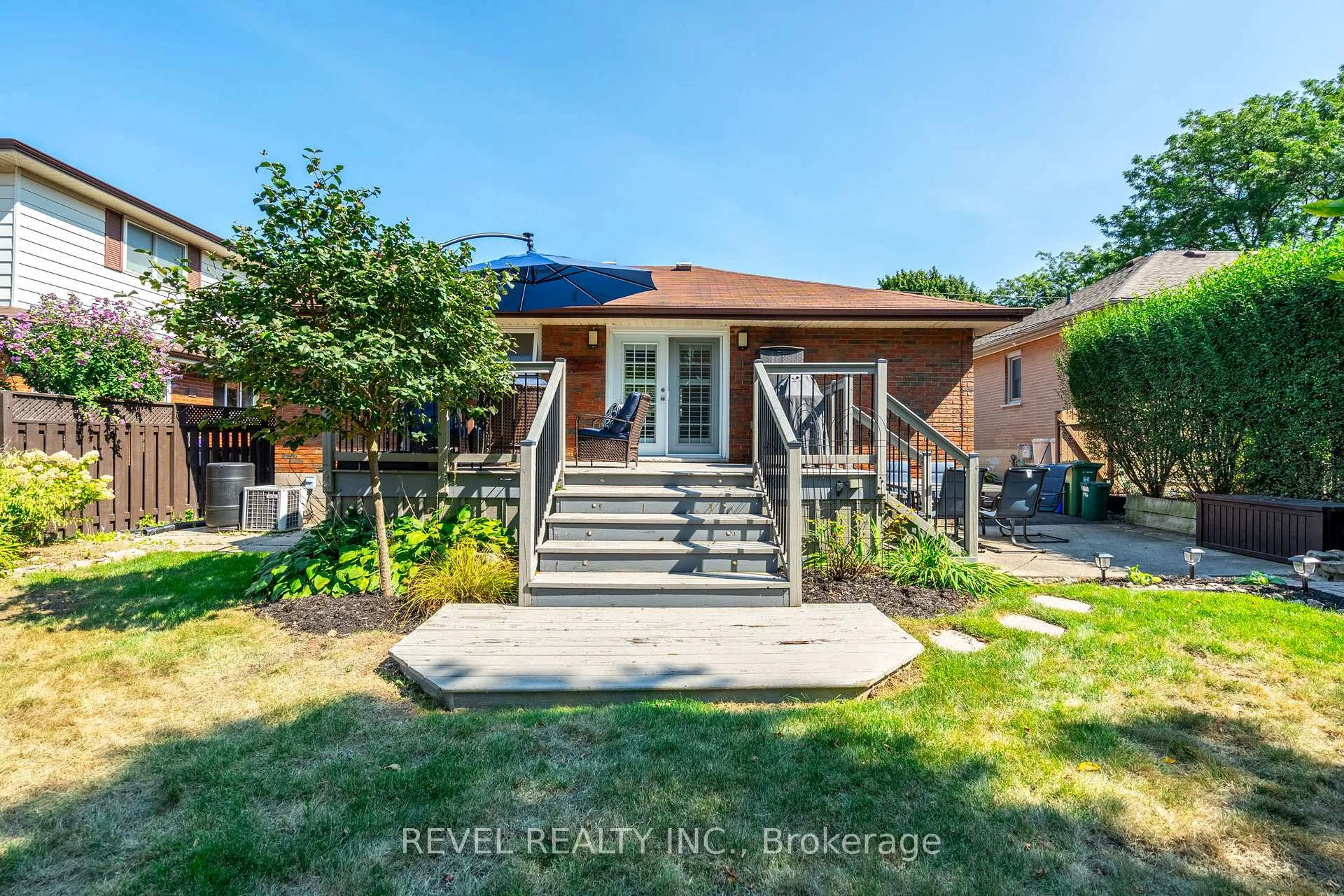 Photo 27 of 198 West 32nd Street, Hamilton, Westcliffe — HOMEH