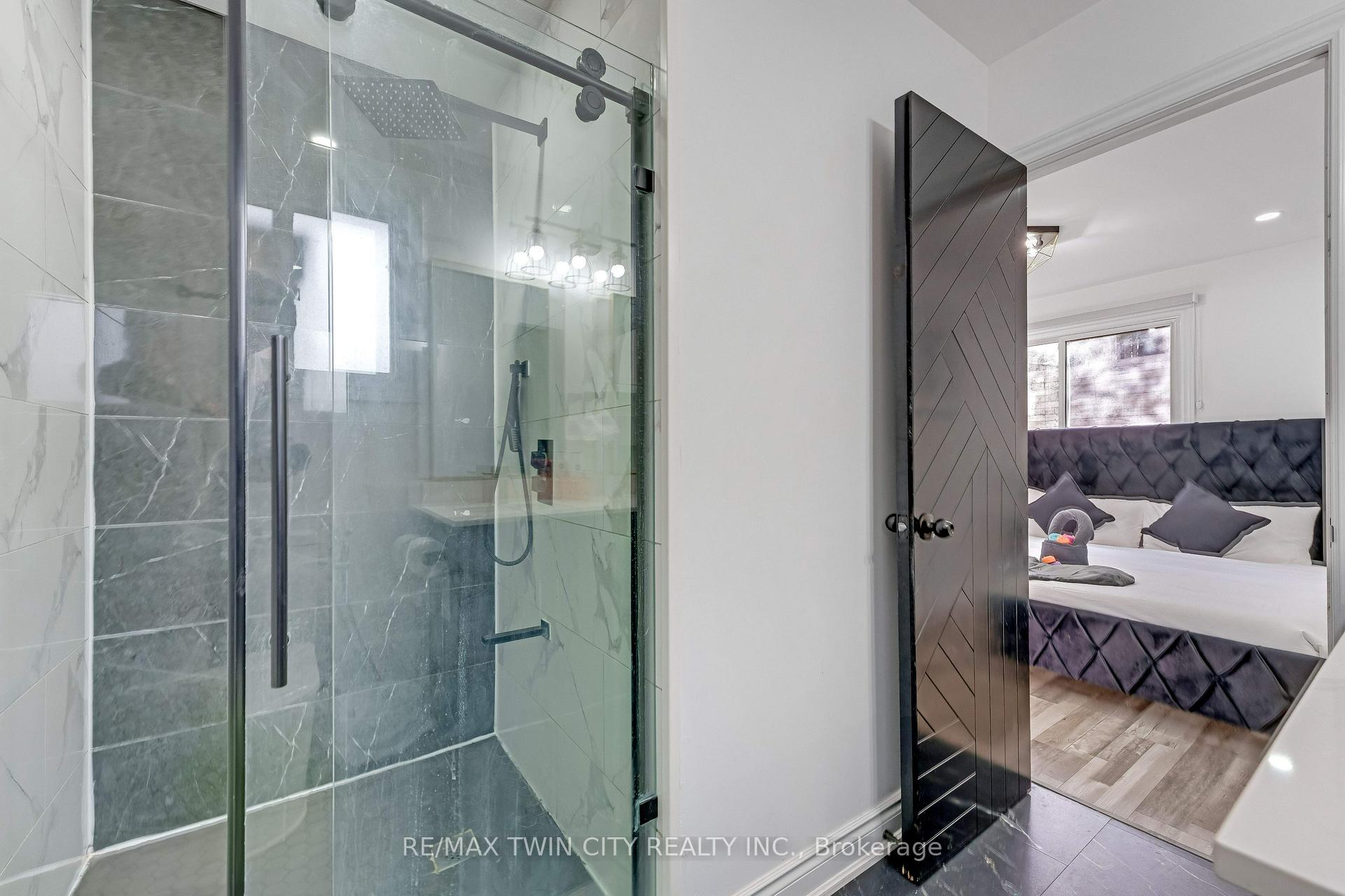 Photo 27 of 193 Westheights Drive, Kitchener, Forest Heights — HOMEH