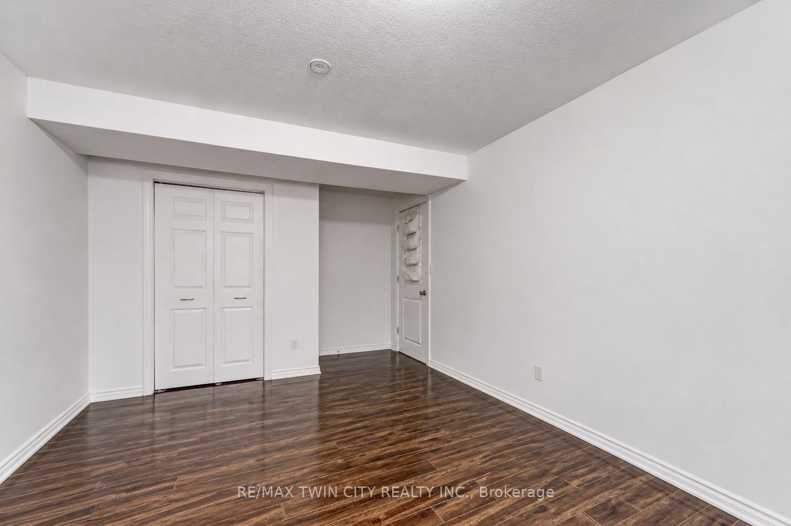 Photo 29 of 193 Westheights Drive, Kitchener, Forest Heights — HOMEH