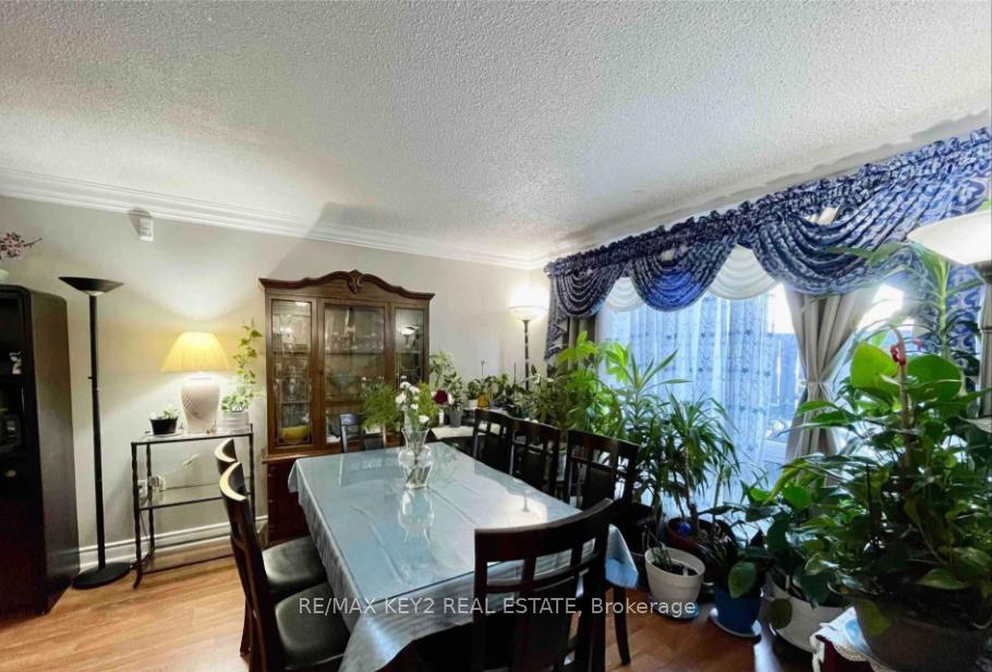 Photo 4 of Unit 88, 140 Ling Road, Scarborough, West Hill — HOMEH