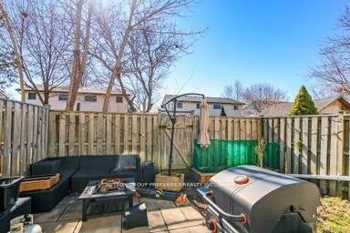 Photo 15 of Unit 17, 711 Osgoode Drive, London, South Y — HOMEH