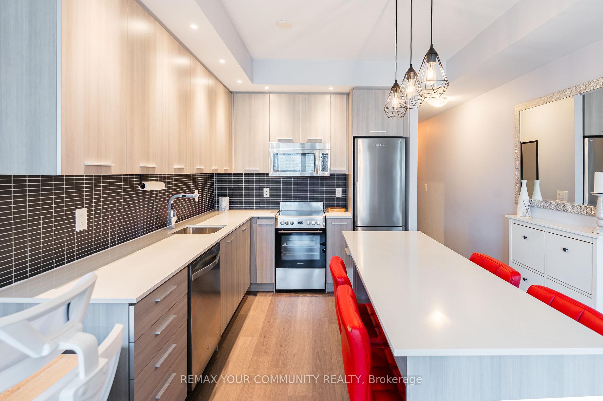 Photo 4 of Unit 1412, 105 George Street, Toronto, Moss Park — HOMEH