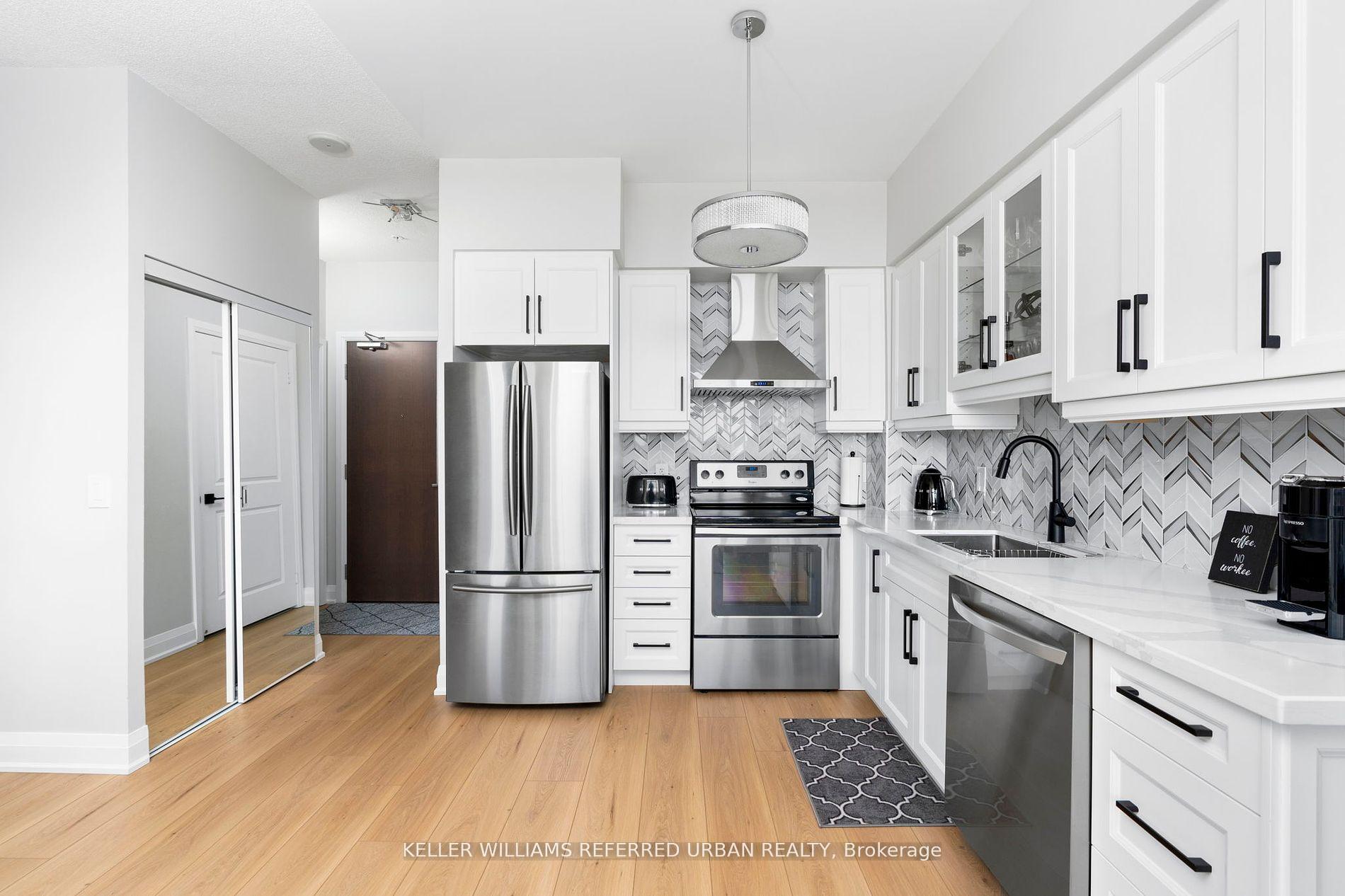 Photo 10 of Unit PH 6, 95 North Park Road, Vaughan, Beverley Glen — HOMEH