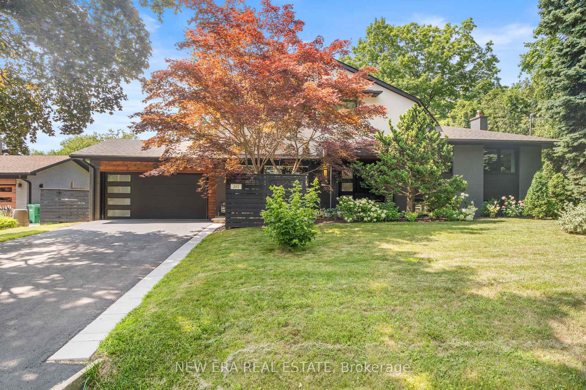 Photo 4 of 261 Pinetree Way, Mississauga, Mineola — HOMEH