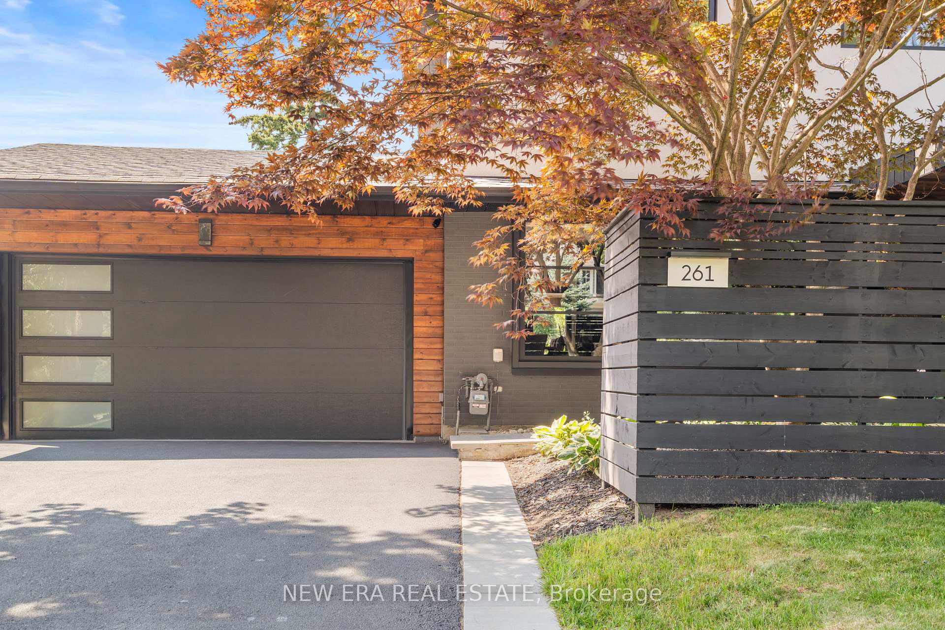 Photo 5 of 261 Pinetree Way, Mississauga, Mineola — HOMEH
