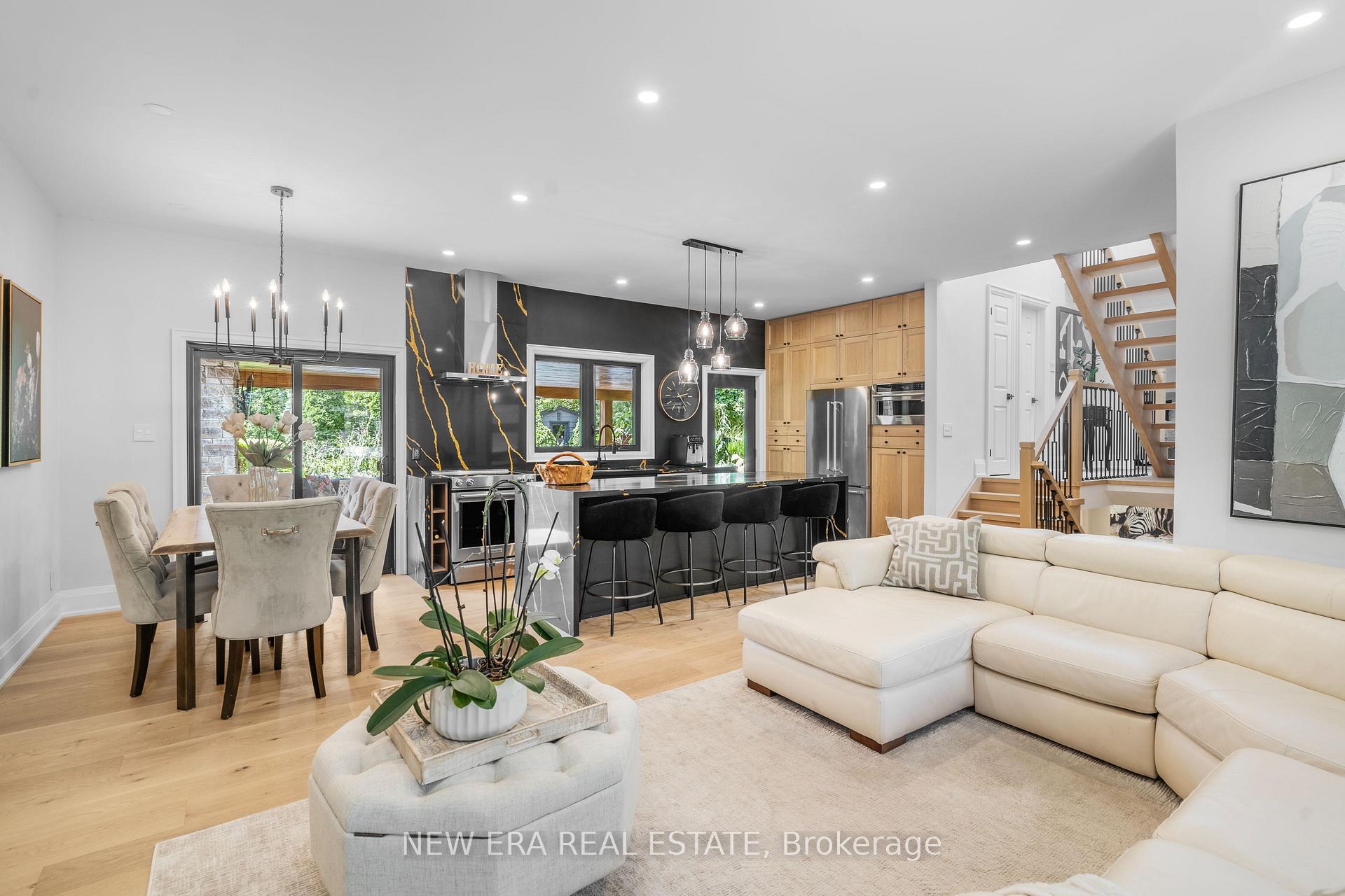 Photo 15 of 261 Pinetree Way, Mississauga, Mineola — HOMEH