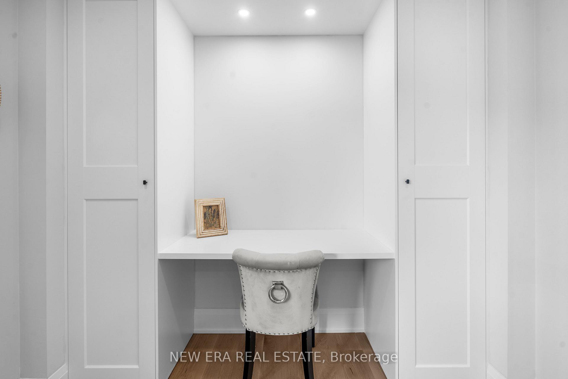 Photo 26 of 261 Pinetree Way, Mississauga, Mineola — HOMEH