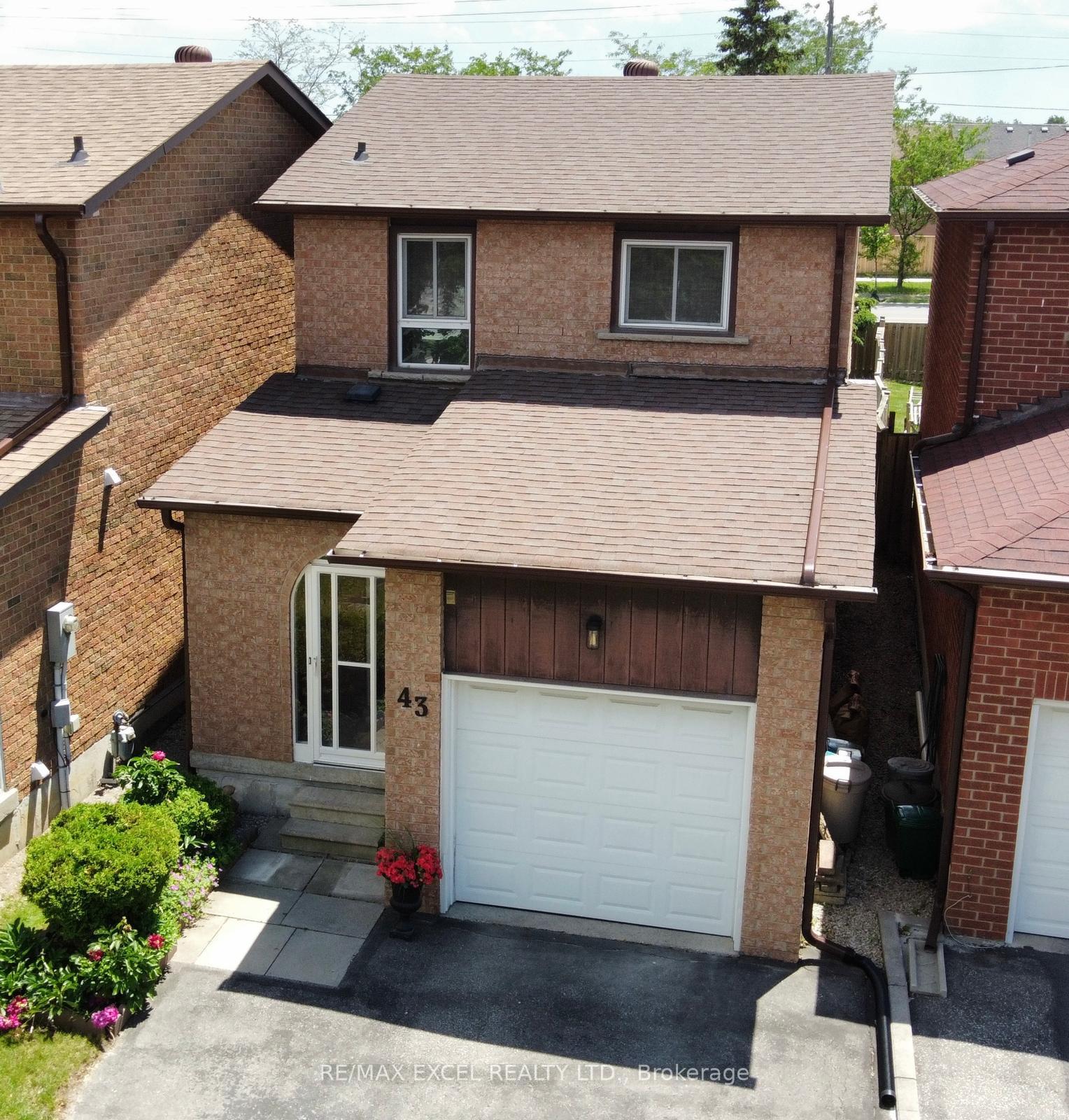 Photo 18 of 43 Duxford Crescent, Markham, Milliken Mills East — HOMEH